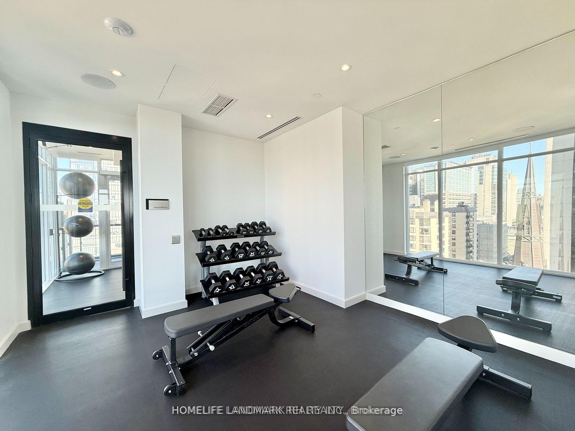 Photo 17 of Unit 1802, 280 Dundas Street W, Toronto, Kensington-Chinatown — HOMEH
