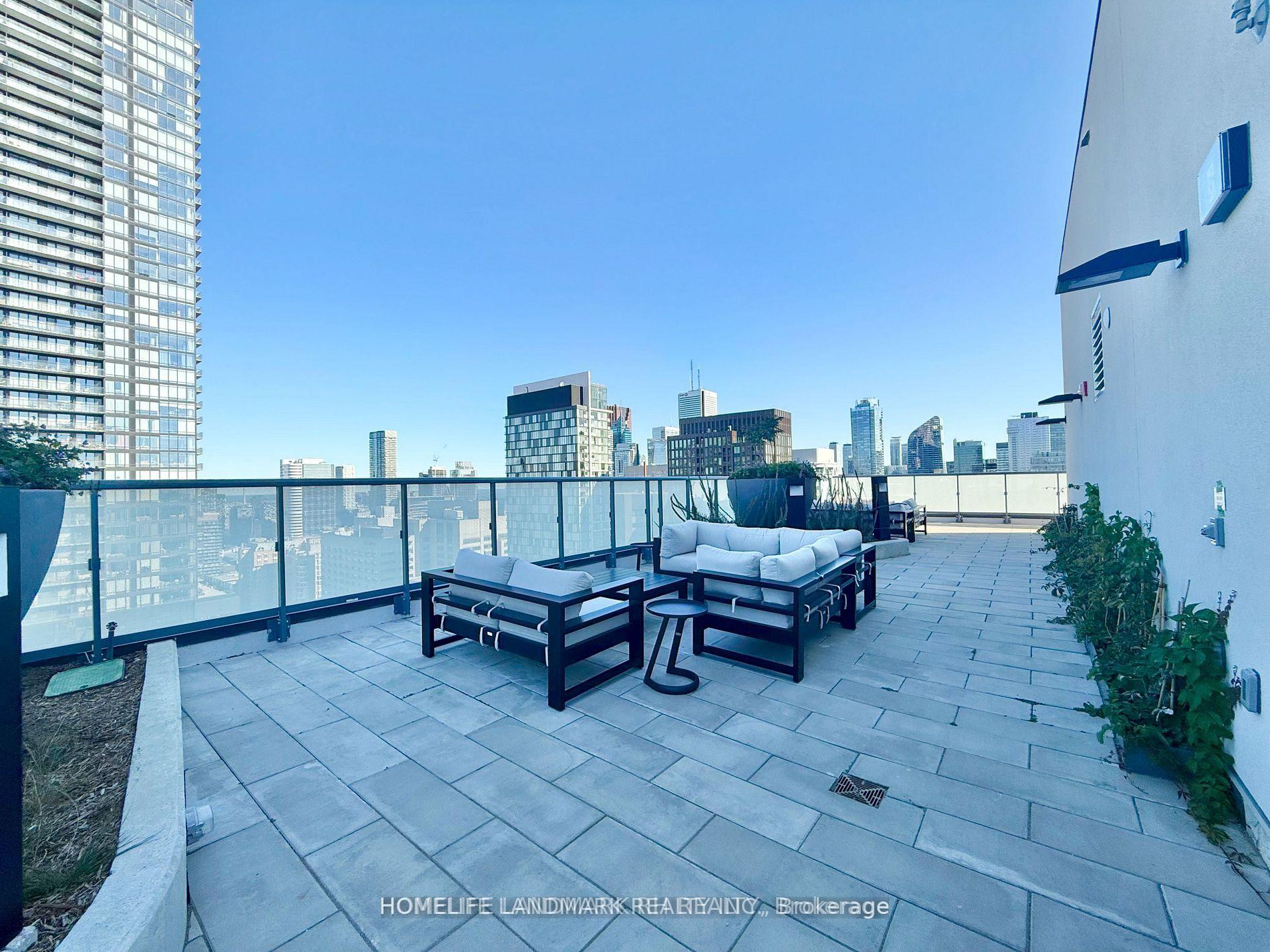 Photo 26 of Unit 1802, 280 Dundas Street W, Toronto, Kensington-Chinatown — HOMEH