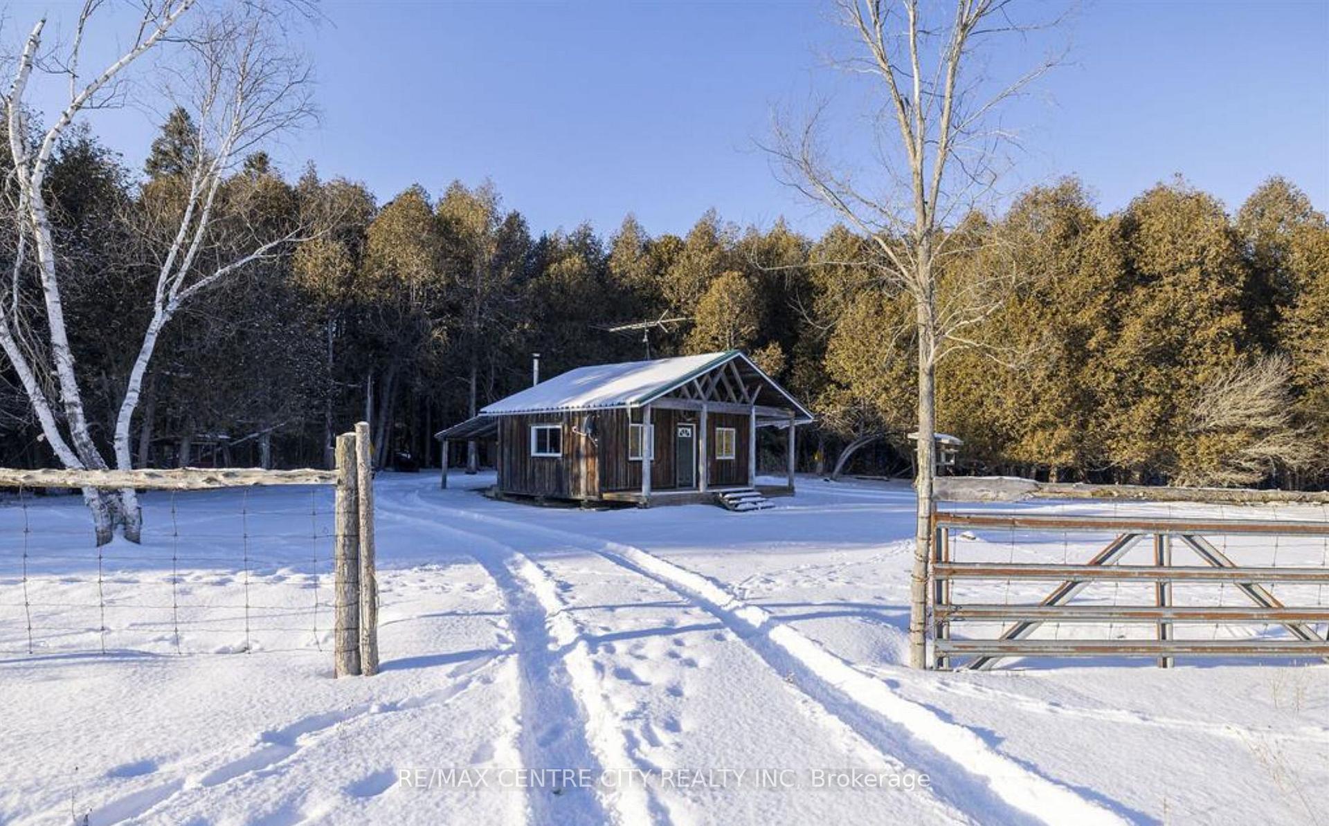 Photo 12 of 19267 County 25 Road, South Glengarry, South Glengarry (Charlottenburgh) Twp — HOMEH