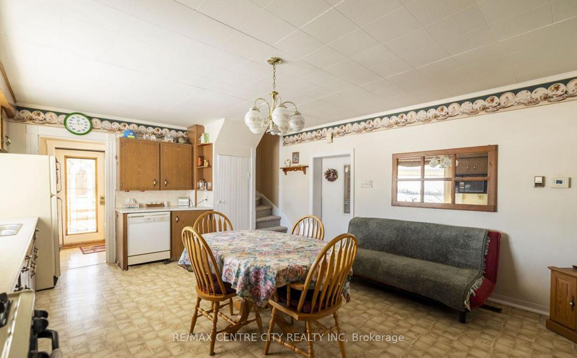 Photo 22 of 19267 County 25 Road, South Glengarry, South Glengarry (Charlottenburgh) Twp — HOMEH