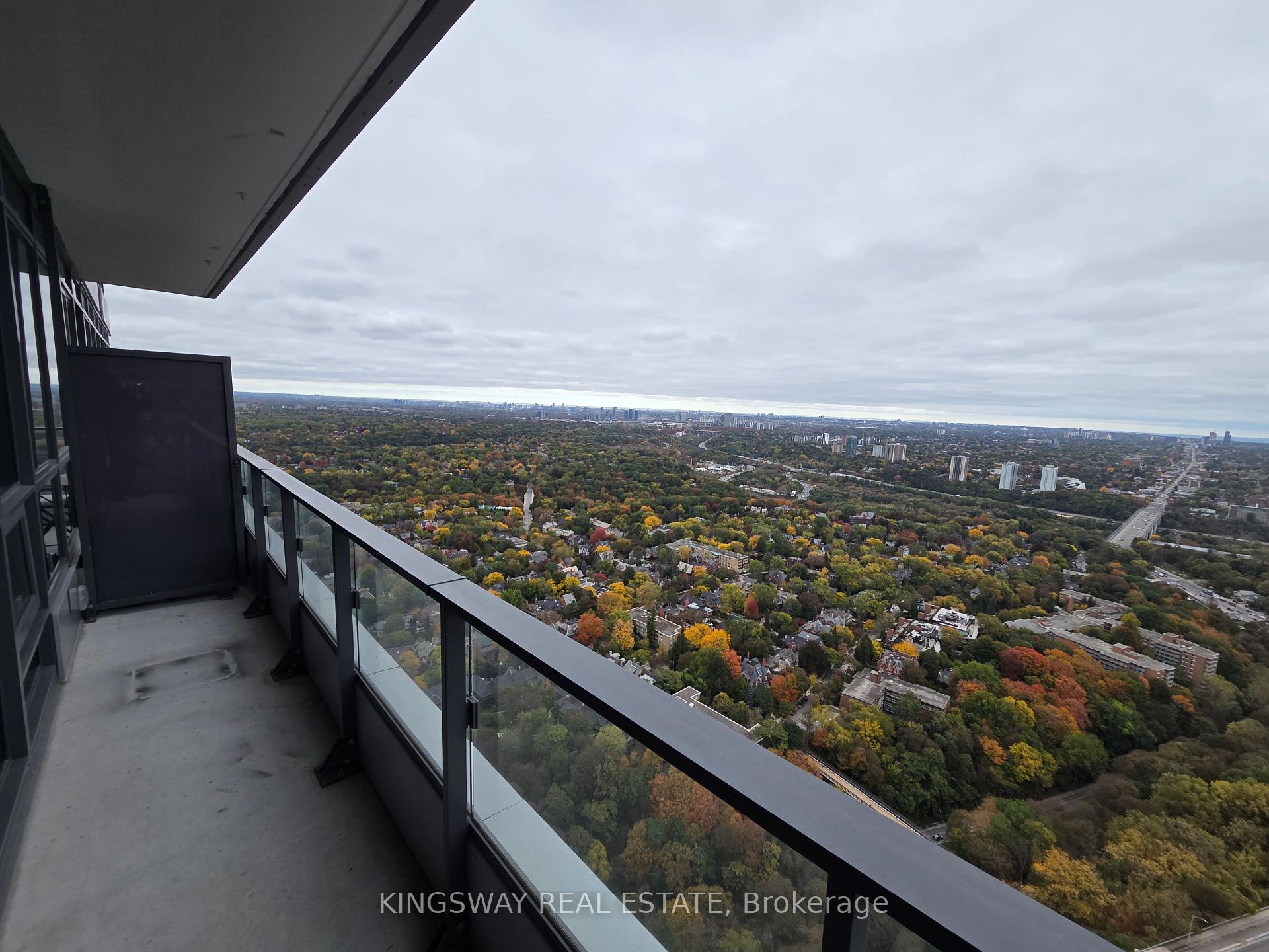 Photo 14 of Unit 5109, 395 Bloor Street E, Toronto, North St. James Town — HOMEH