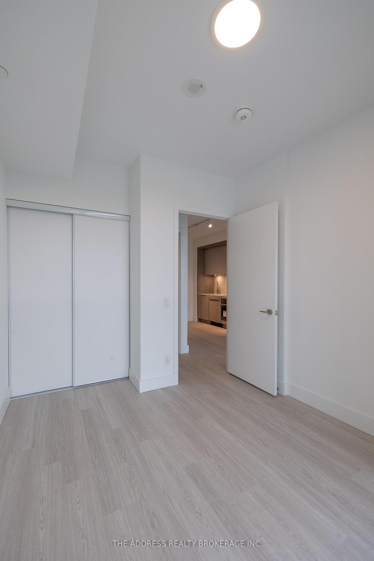 Photo 19 of Unit 611, 6 Greenbriar Road, North York, Bayview Village — HOMEH