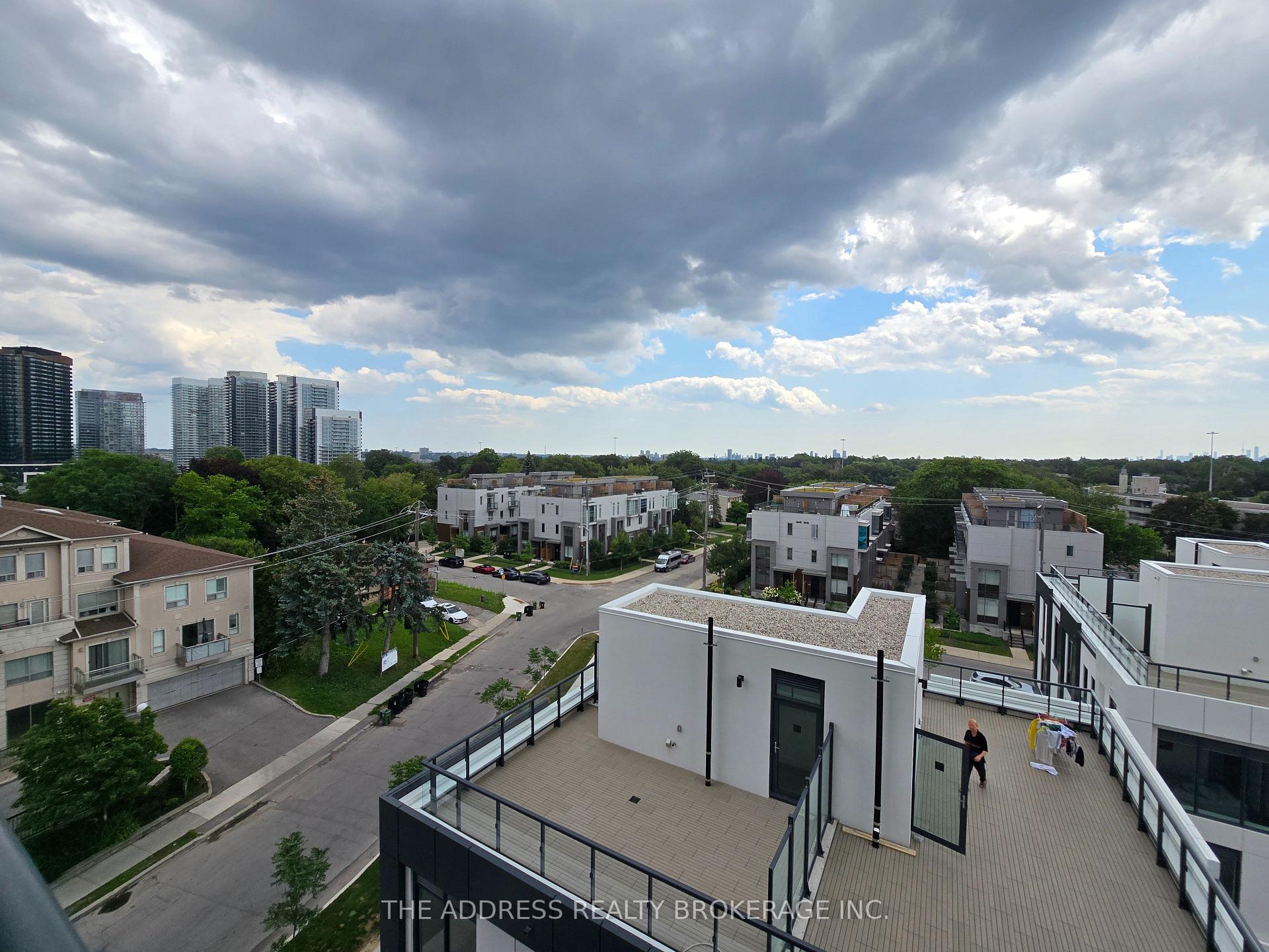 Photo 25 of Unit 611, 6 Greenbriar Road, North York, Bayview Village — HOMEH