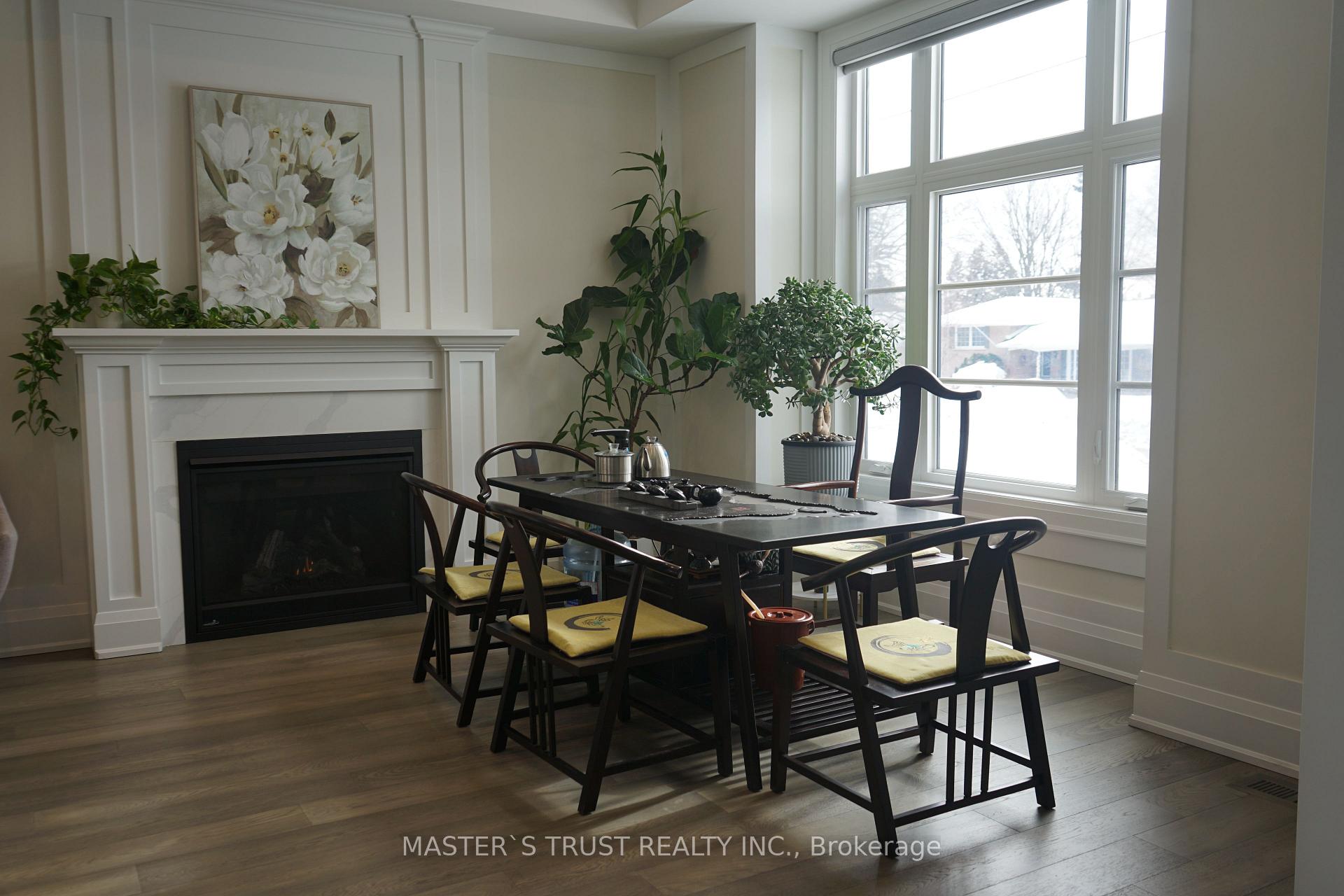 Photo 4 of 140 Sherwood Forest Drive, Markham, Bullock — HOMEH