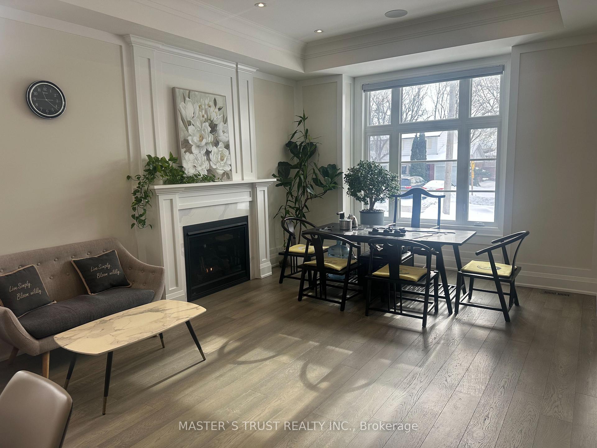 Photo 5 of 140 Sherwood Forest Drive, Markham, Bullock — HOMEH
