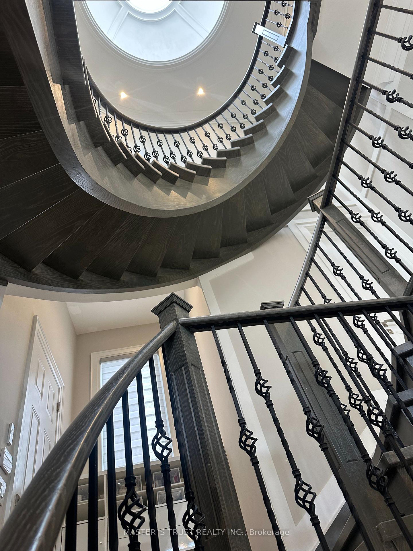 Photo 8 of 140 Sherwood Forest Drive, Markham, Bullock — HOMEH