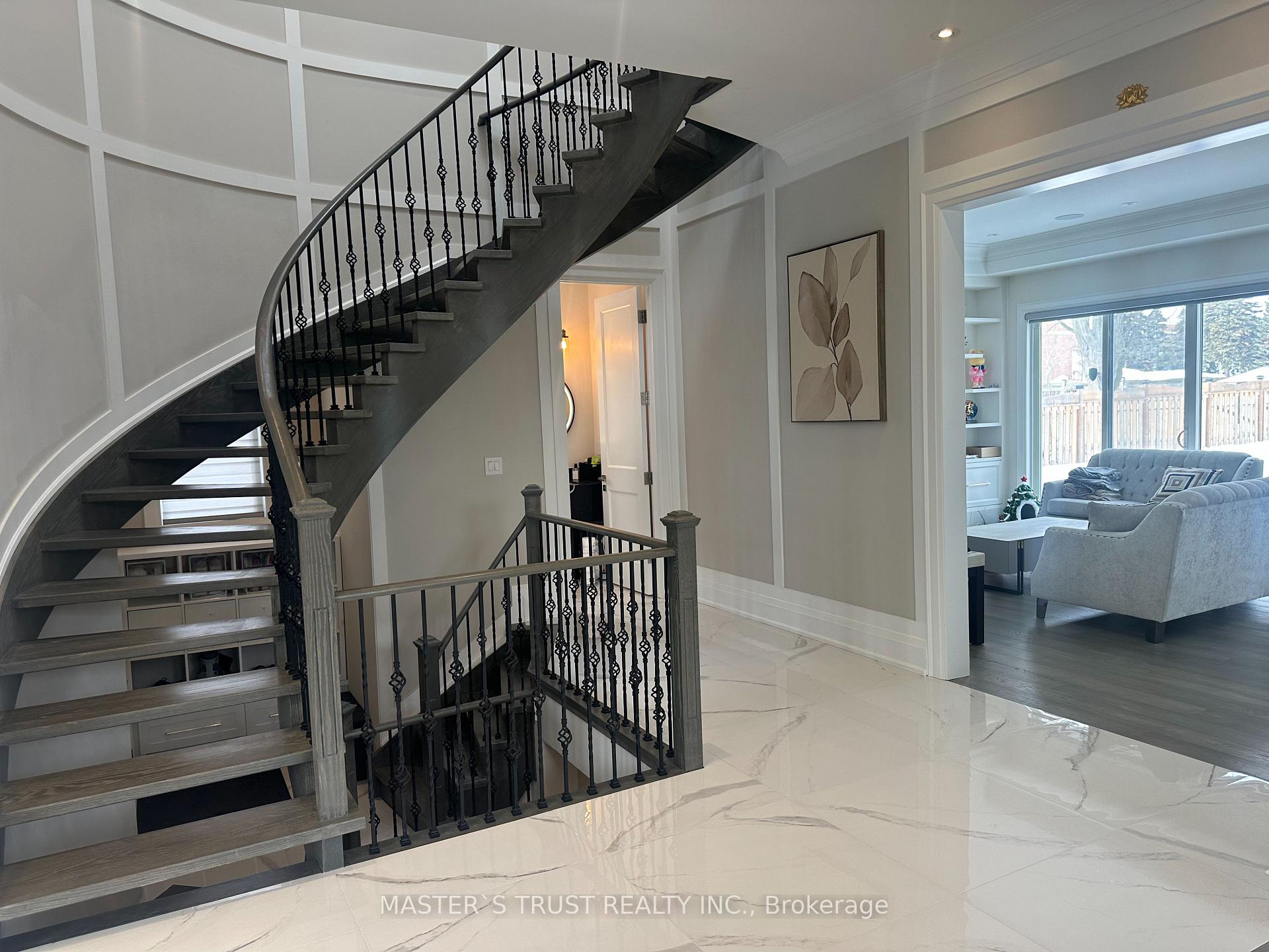 Photo 9 of 140 Sherwood Forest Drive, Markham, Bullock — HOMEH