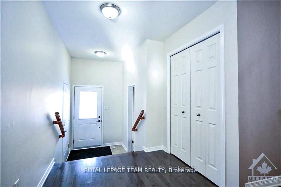 Photo 2 of 389 Breckenridge Crescent, Ottawa, Kanata - Morgan's Grant/South March — HOMEH