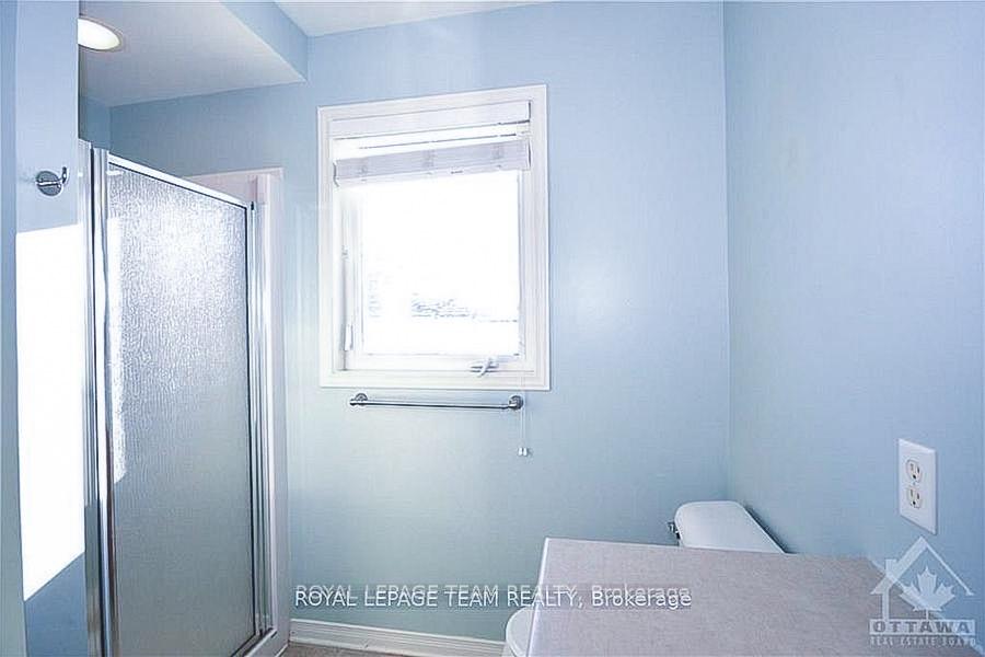 Photo 14 of 389 Breckenridge Crescent, Ottawa, Kanata - Morgan's Grant/South March — HOMEH