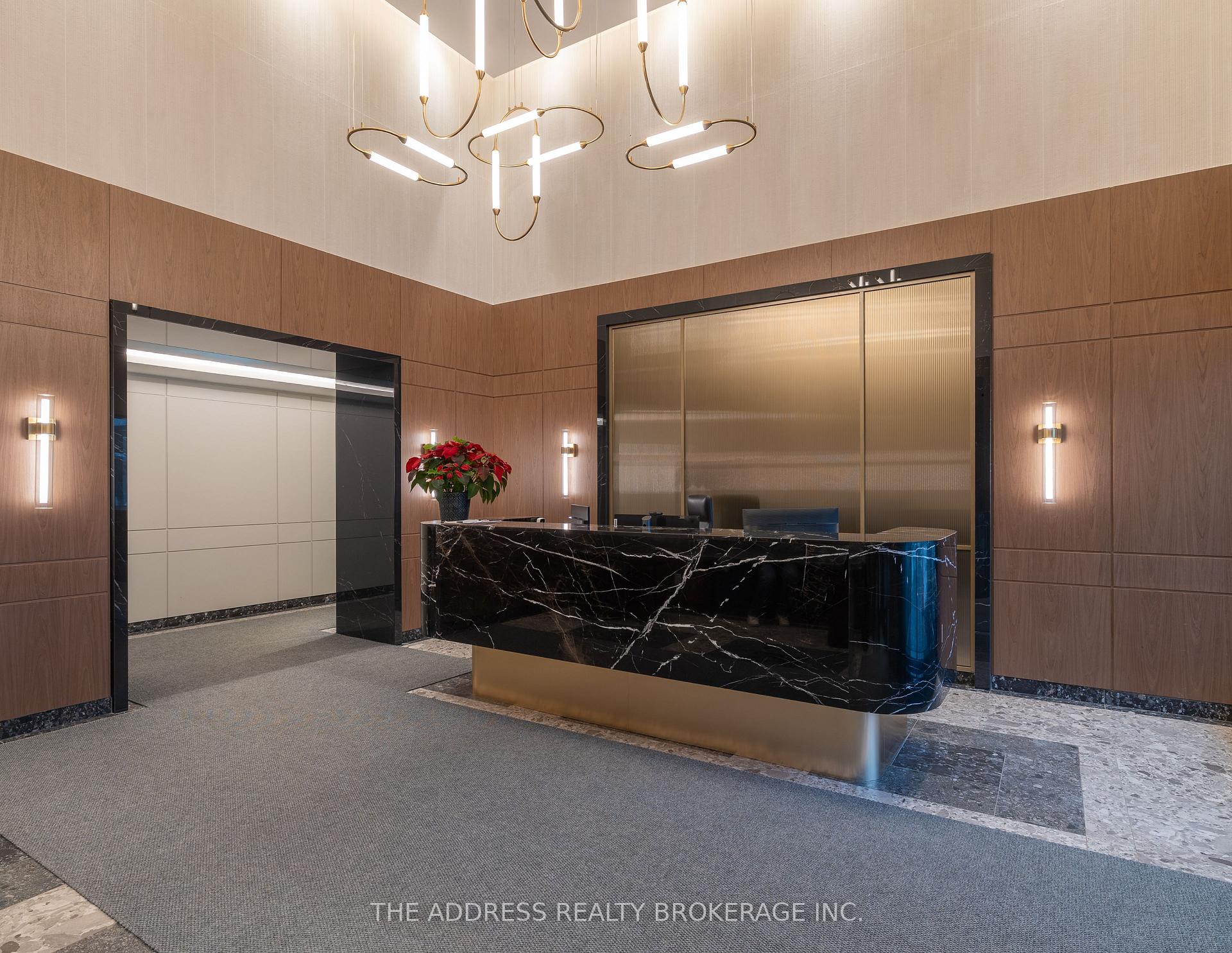 Photo 2 of Unit 1106, 6 Greenbriar Road, North York, Bayview Village — HOMEH