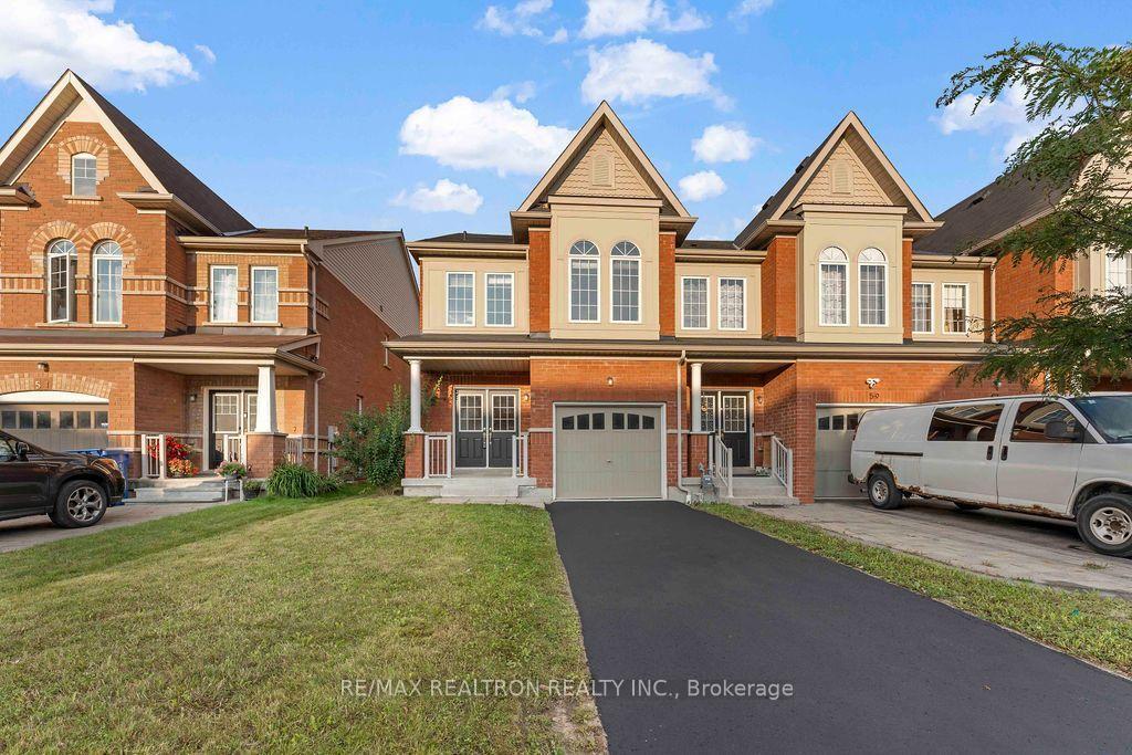 Photo 2 of 55 Drum Street, Whitchurch-Stouffville, Stouffville — HOMEH