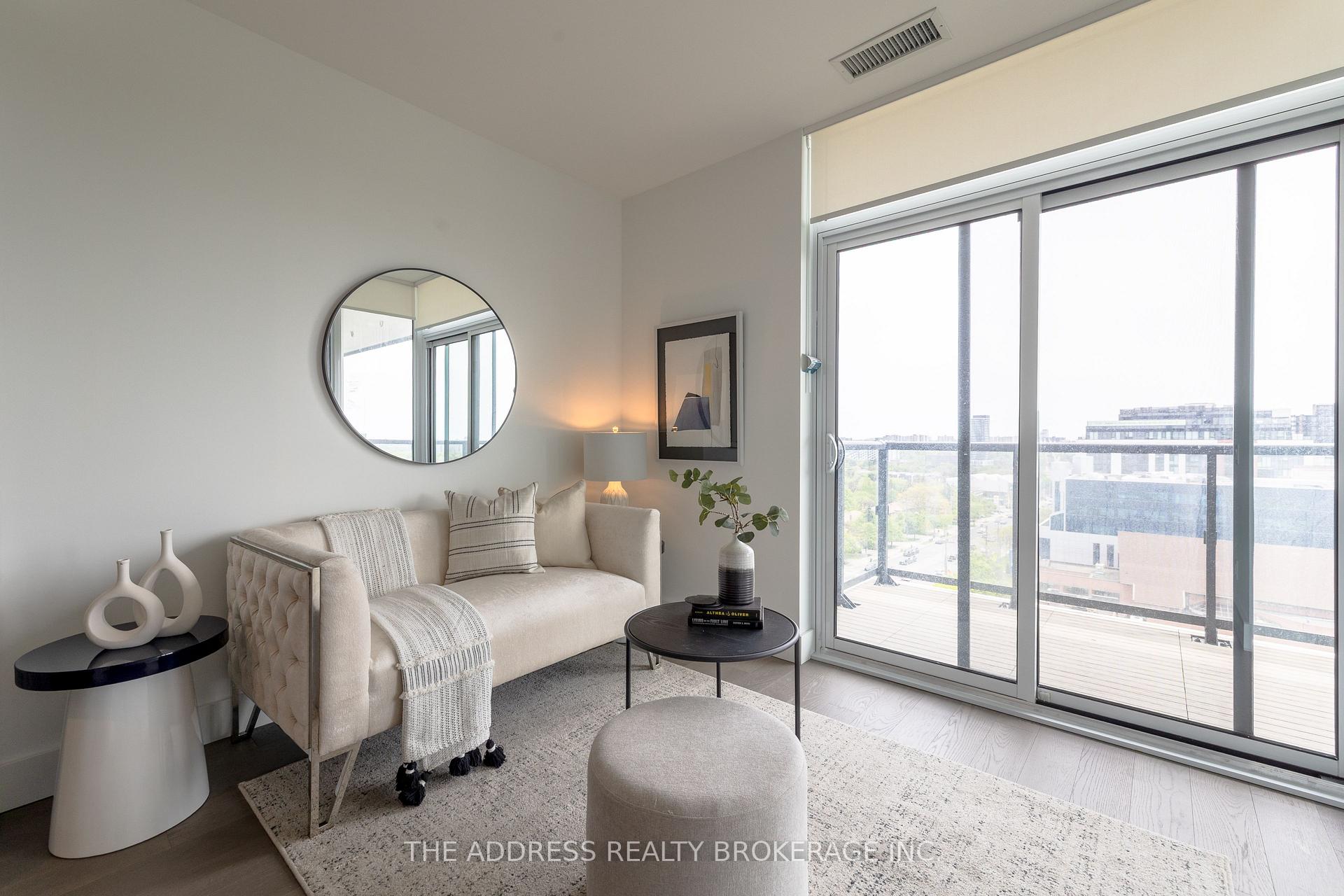 Photo 13 of Unit 1020, 6 Greenbriar Road, North York, Bayview Village — HOMEH