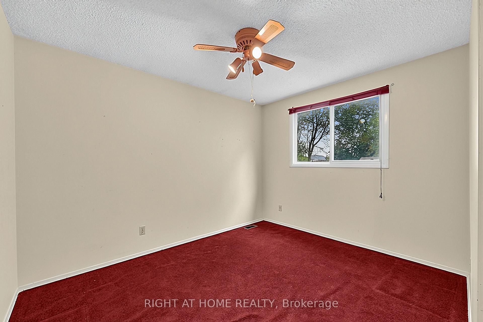Photo 26 of 1080 County Road 42, Clearview, Stayner — HOMEH