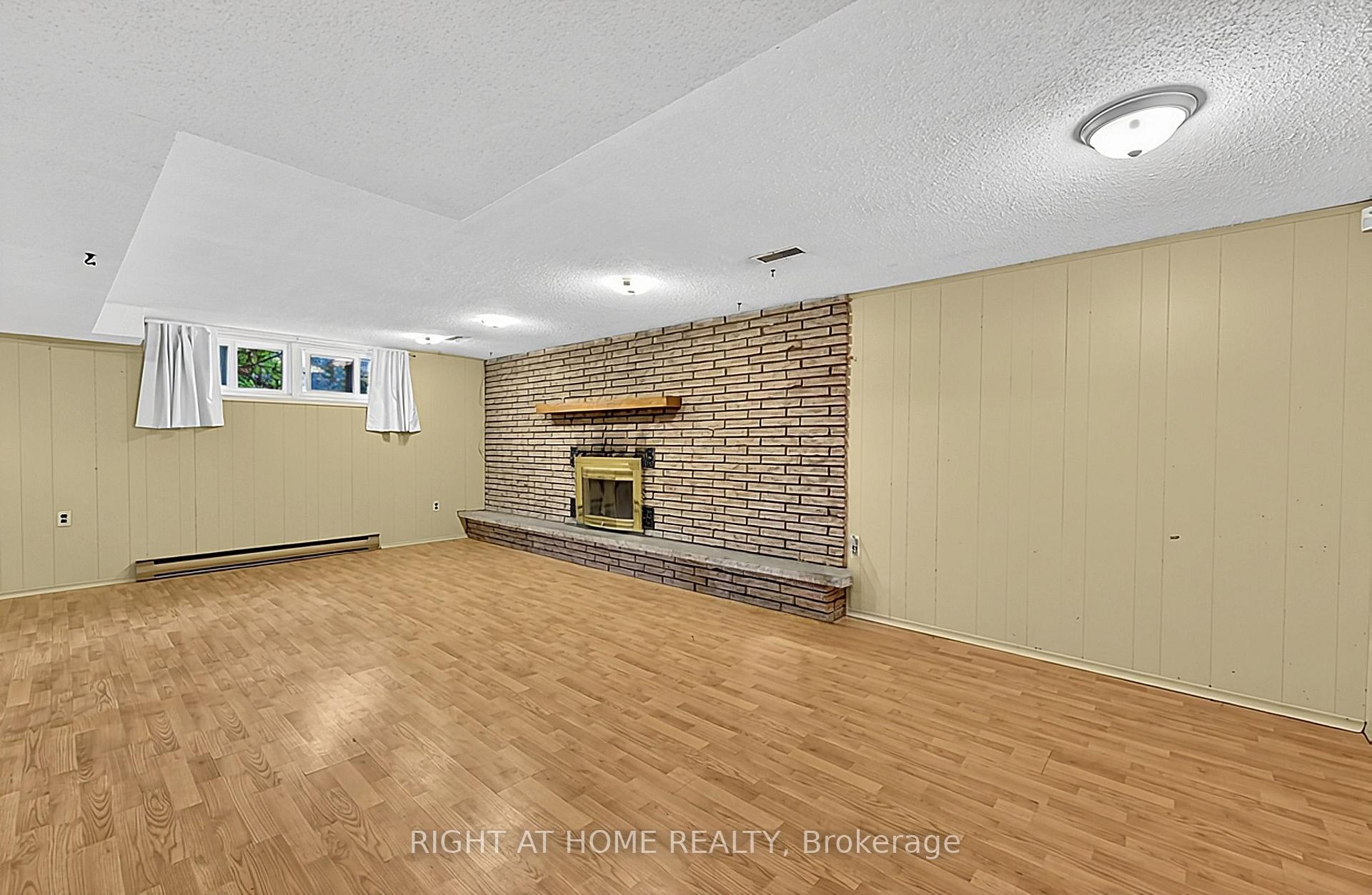 Photo 37 of 1080 County Road 42, Clearview, Stayner — HOMEH