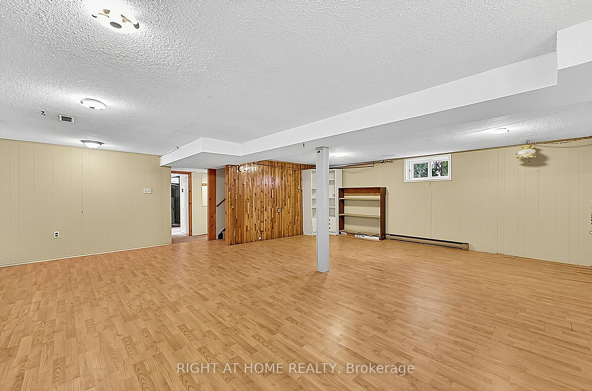 Photo 39 of 1080 County Road 42, Clearview, Stayner — HOMEH