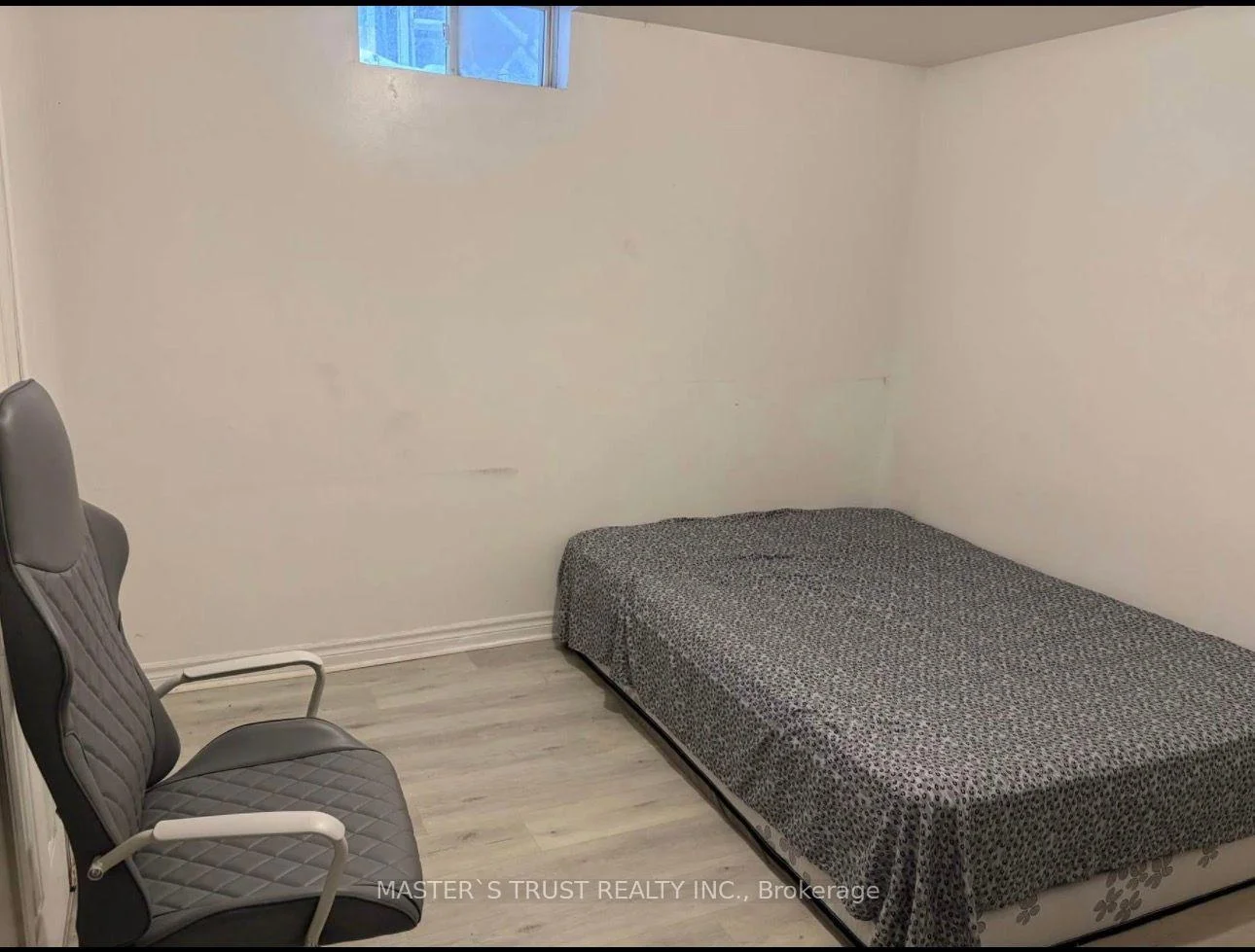 Photo 3 of 78 Whistler(Bsmt) Court, Markham, Milliken Mills West — HOMEH