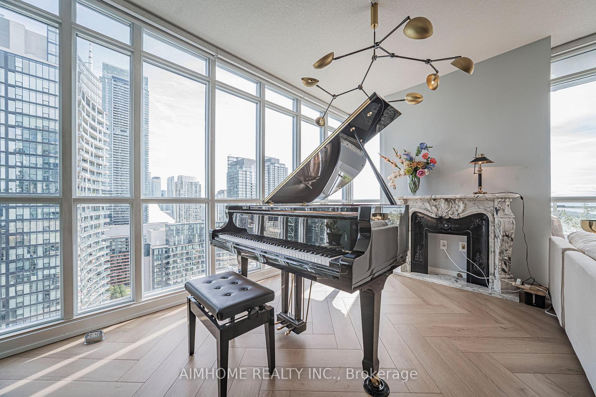 Photo 18 of Unit 3206, 15 Iceboat Terrace, Toronto, Waterfront Communities — HOMEH