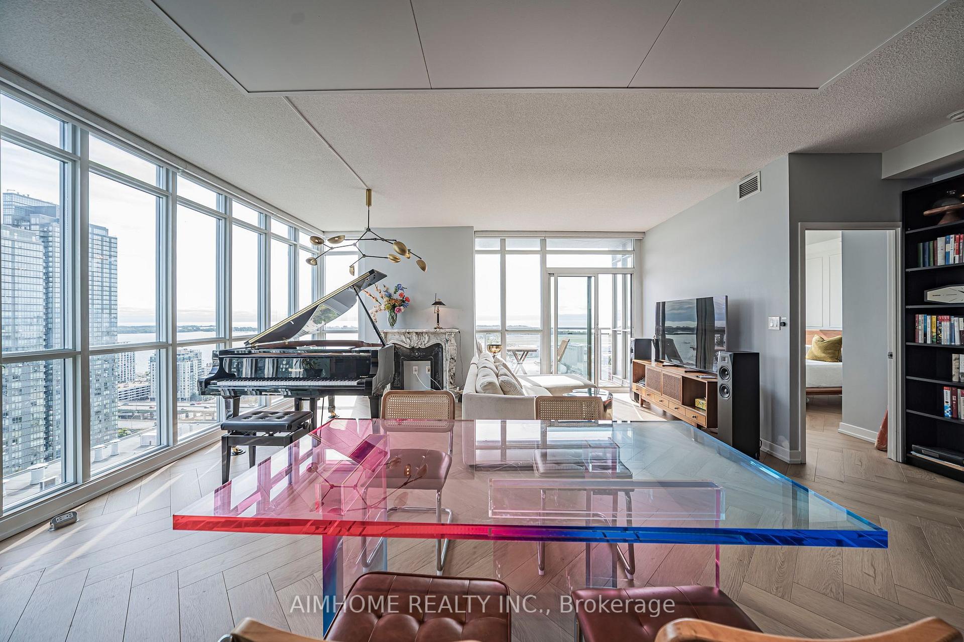 Photo 23 of Unit 3206, 15 Iceboat Terrace, Toronto, Waterfront Communities — HOMEH