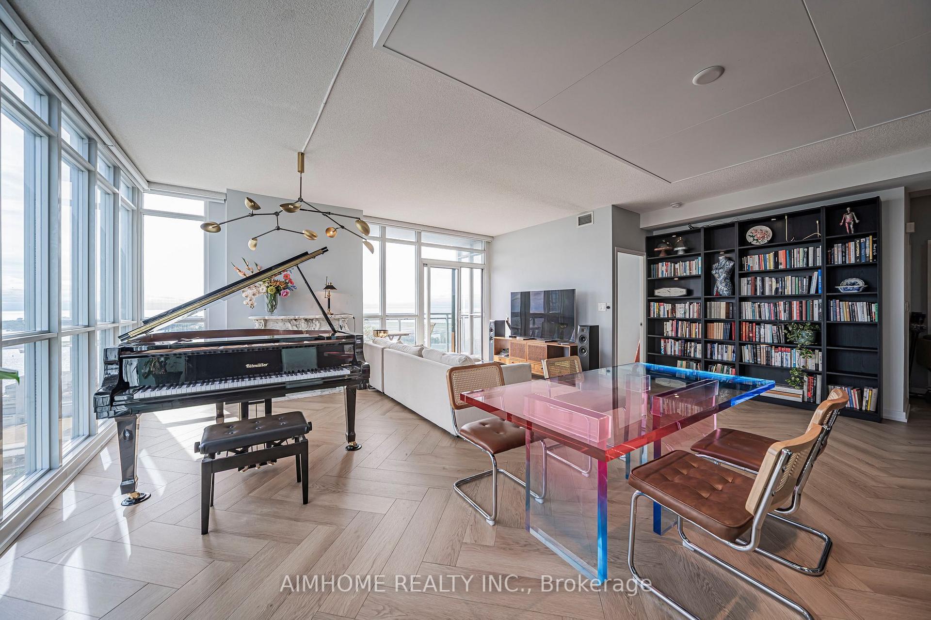 Photo 24 of Unit 3206, 15 Iceboat Terrace, Toronto, Waterfront Communities — HOMEH