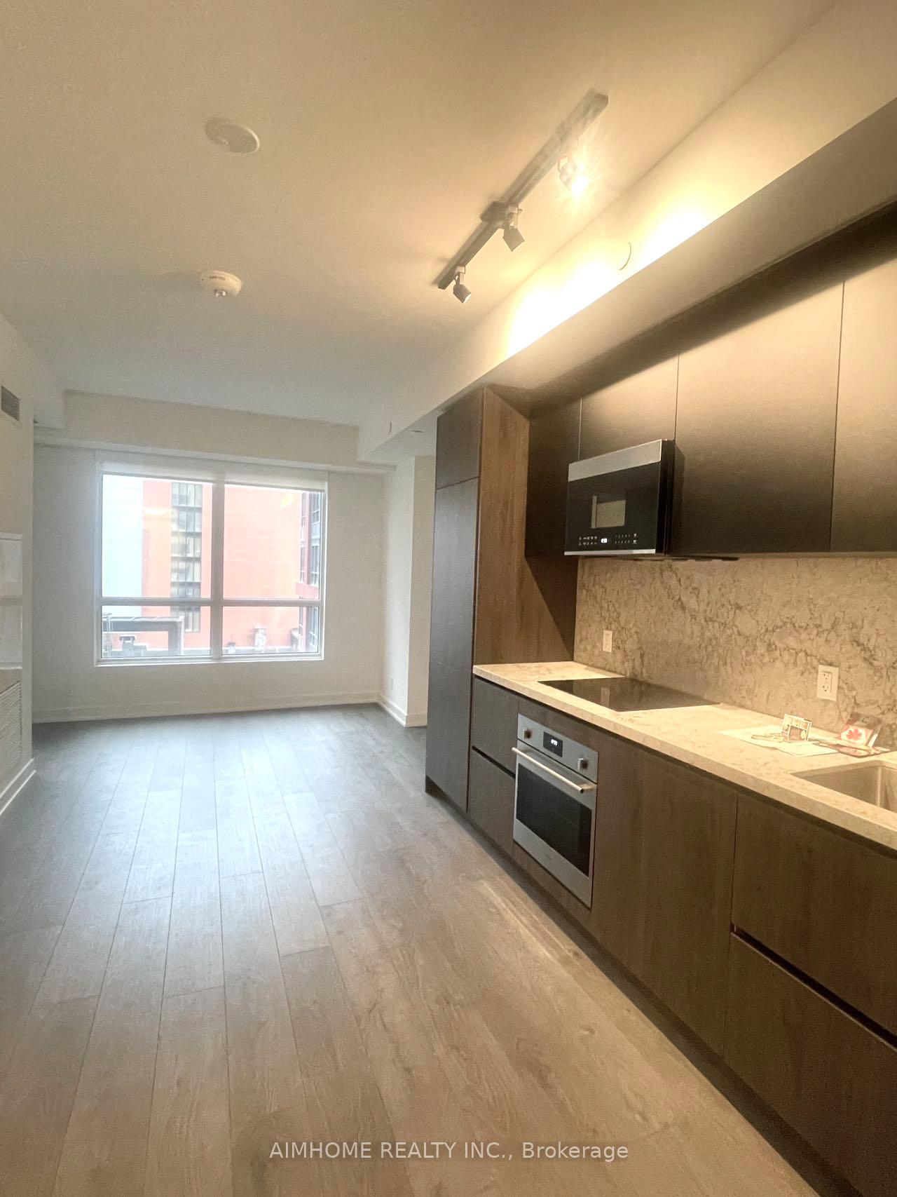 Photo 4 of Unit 1010, 108 Peter Street, Toronto, Waterfront Communities — HOMEH