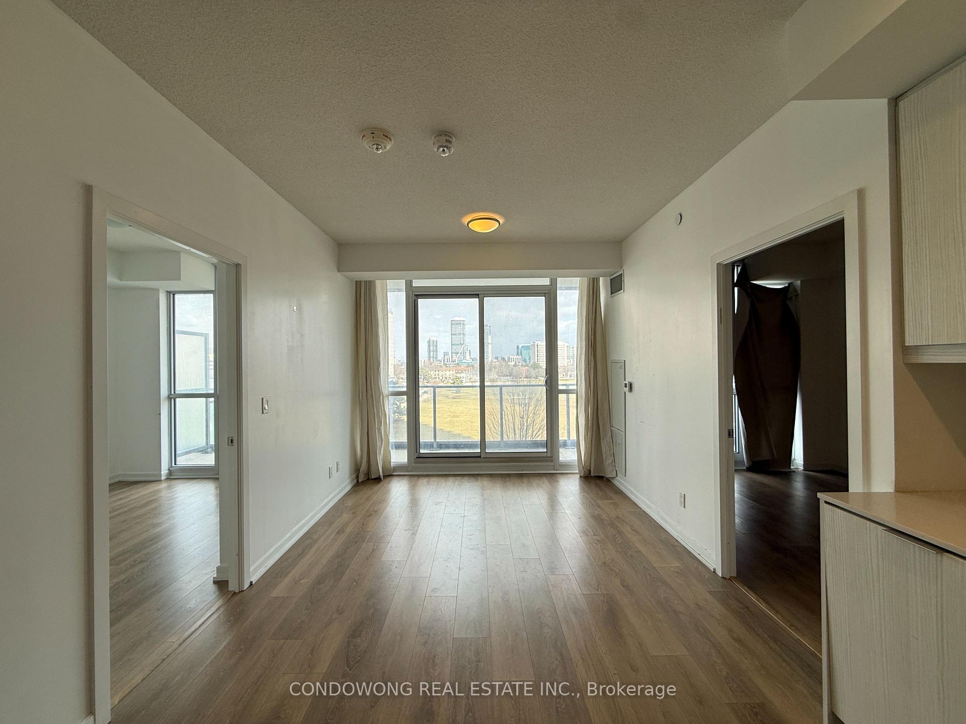 Photo 2 of Unit 409, 32 Forest Manor Road, North York, Henry Farm — HOMEH