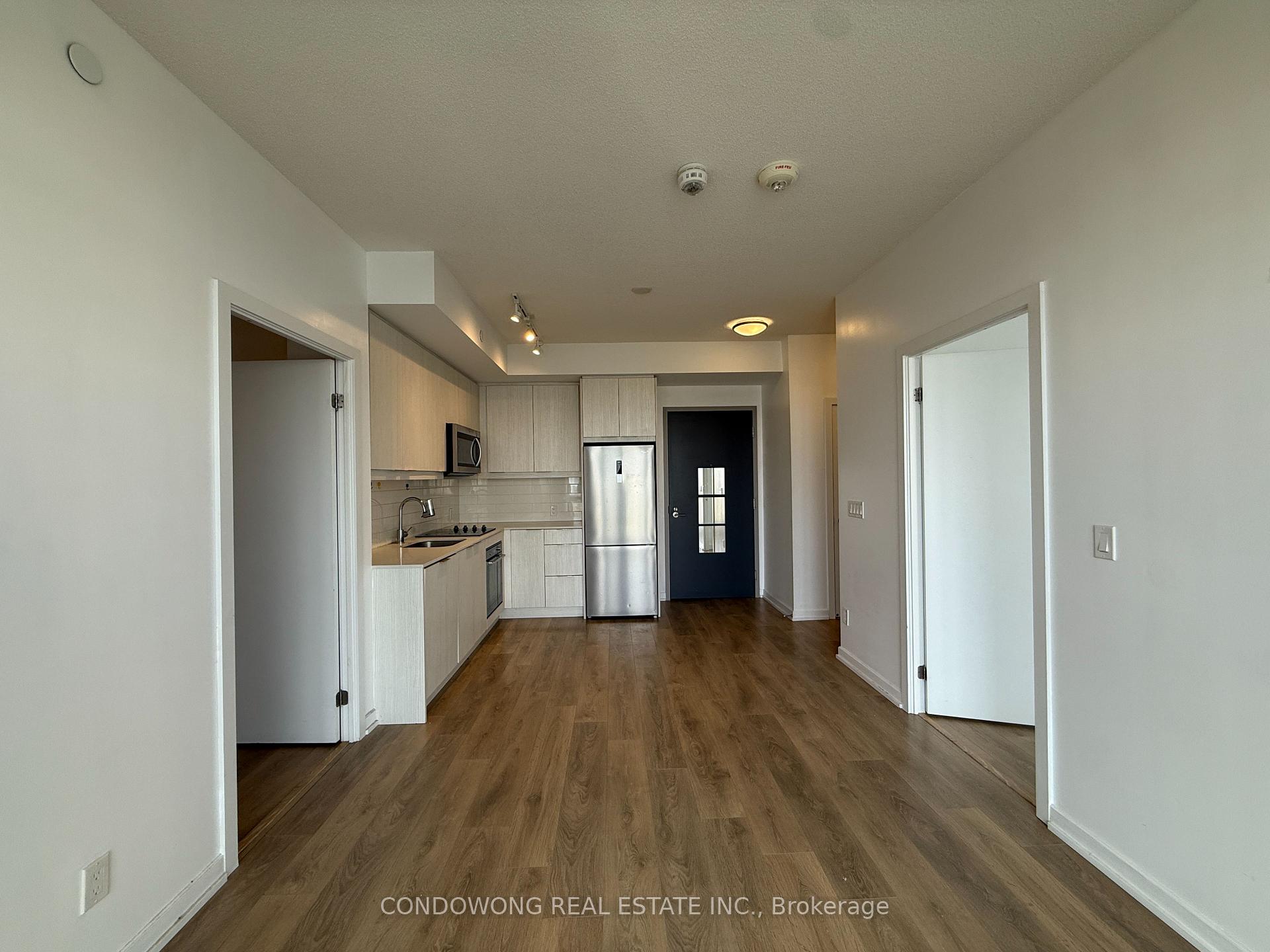 Photo 3 of Unit 409, 32 Forest Manor Road, North York, Henry Farm — HOMEH