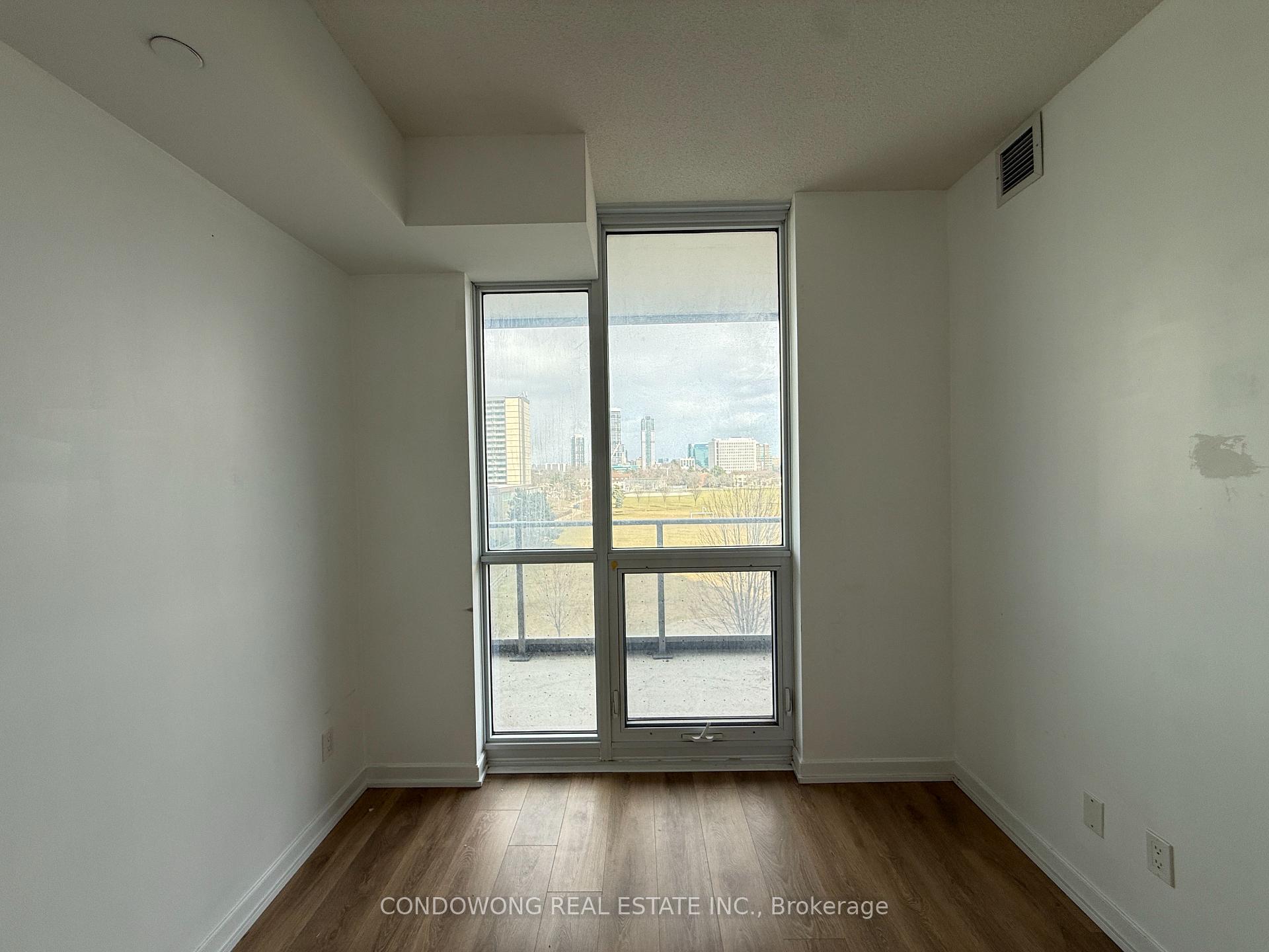 Photo 8 of Unit 409, 32 Forest Manor Road, North York, Henry Farm — HOMEH