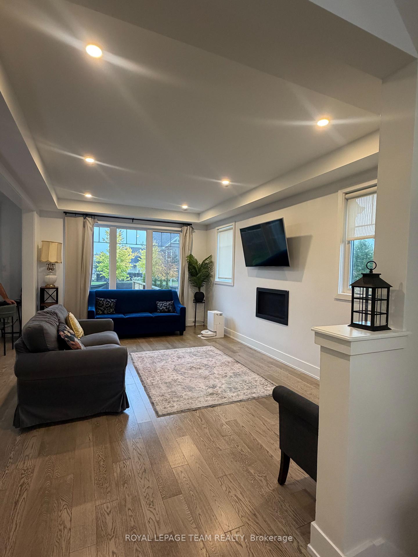 Photo 4 of 622 Malahat Way, Ottawa, Kanata - Emerald Meadows/Trailwest — HOMEH