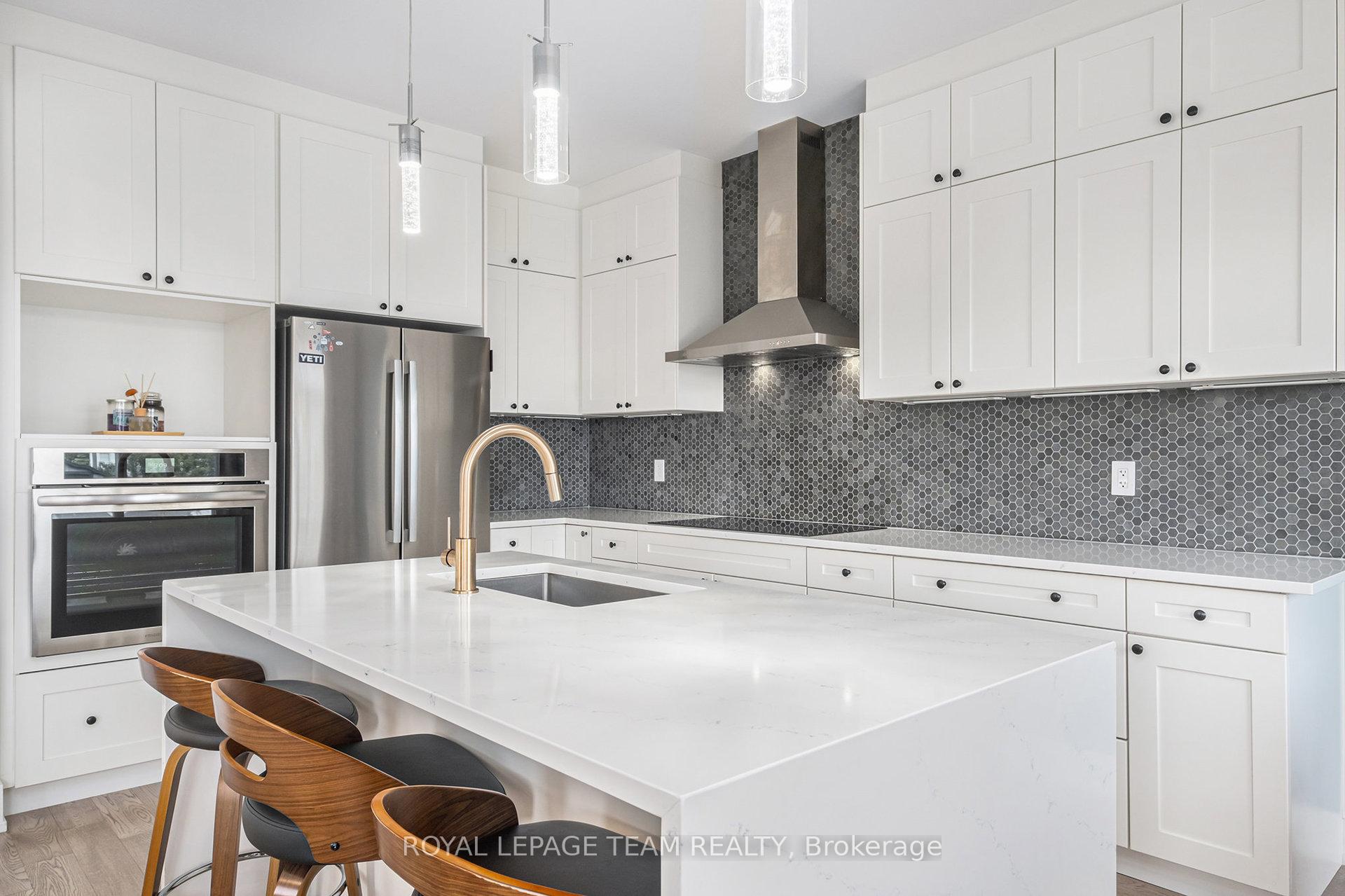 Photo 7 of 622 Malahat Way, Ottawa, Kanata - Emerald Meadows/Trailwest — HOMEH
