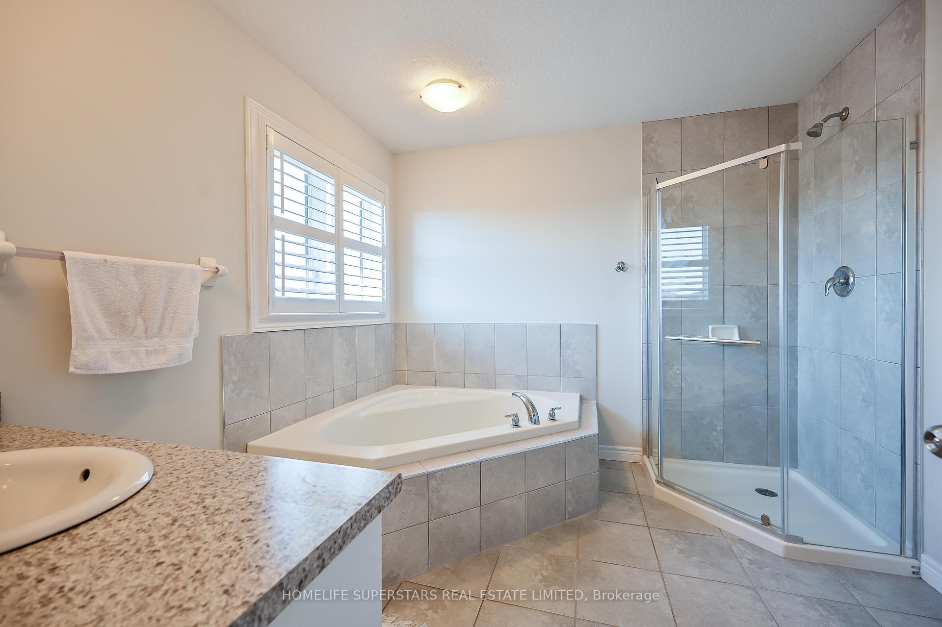 Photo 20 of 29 Newstead Road, Brant, Paris — HOMEH