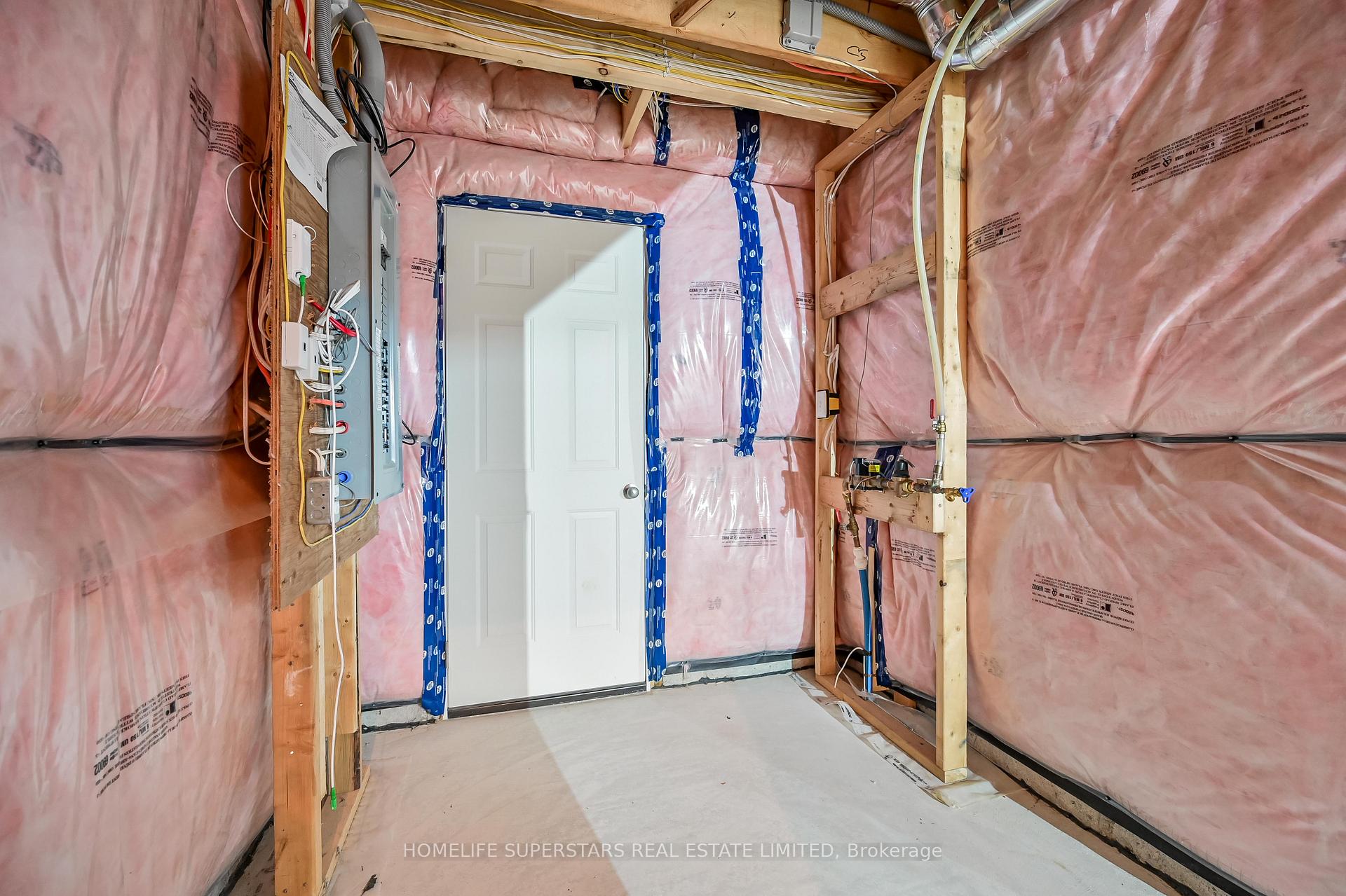 Photo 28 of 29 Newstead Road, Brant, Paris — HOMEH