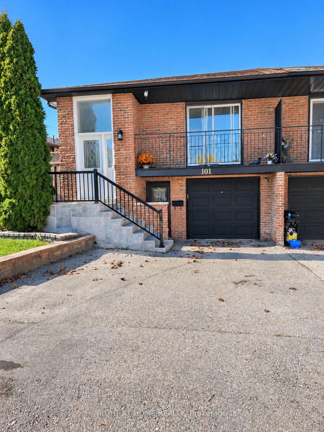 Photo 1 of 101 Hanson Road, Mississauga, Fairview — HOMEH