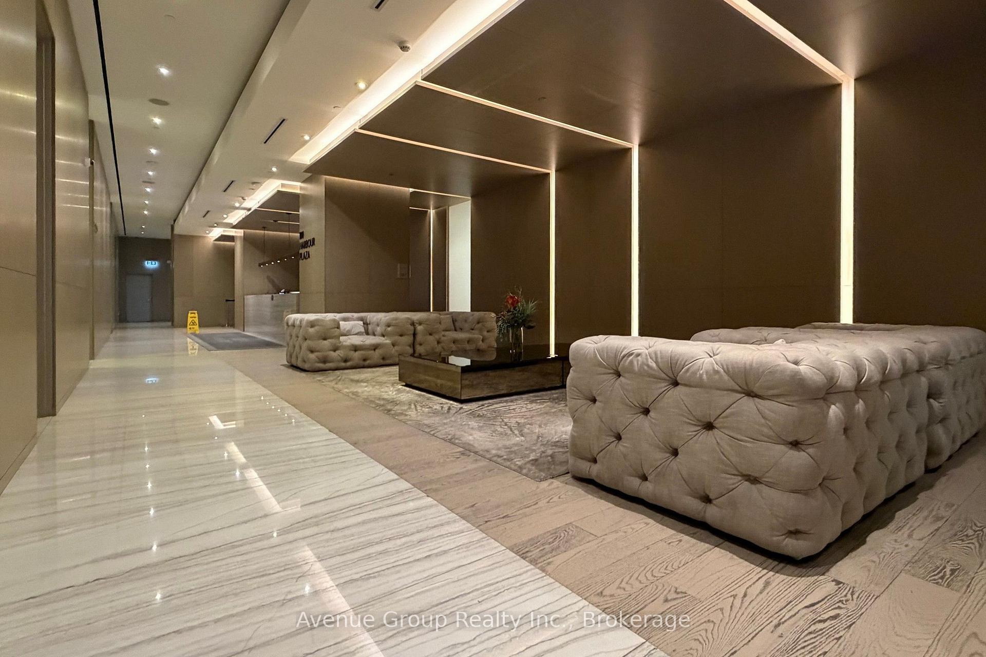 Photo 4 of Unit 1705, 100 Harbour Street, Toronto, Waterfront Communities — HOMEH