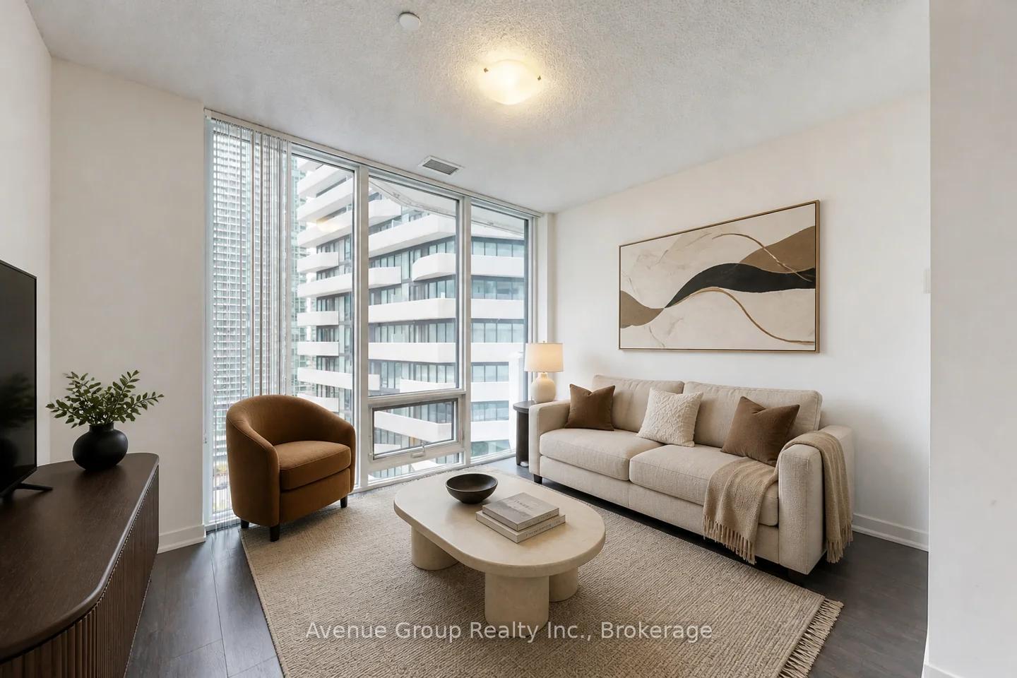 Photo 17 of Unit 1705, 100 Harbour Street, Toronto, Waterfront Communities — HOMEH