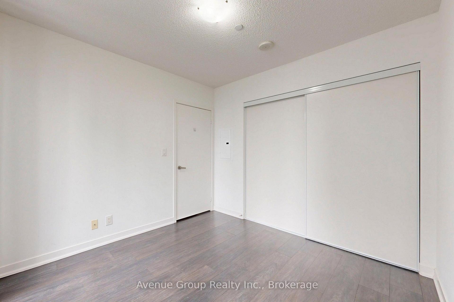 Photo 27 of Unit 1705, 100 Harbour Street, Toronto, Waterfront Communities — HOMEH