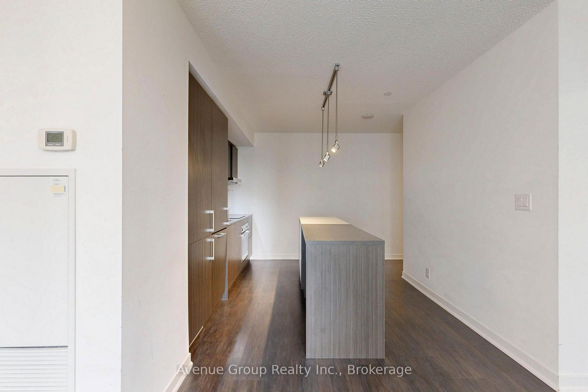 Photo 29 of Unit 1705, 100 Harbour Street, Toronto, Waterfront Communities — HOMEH