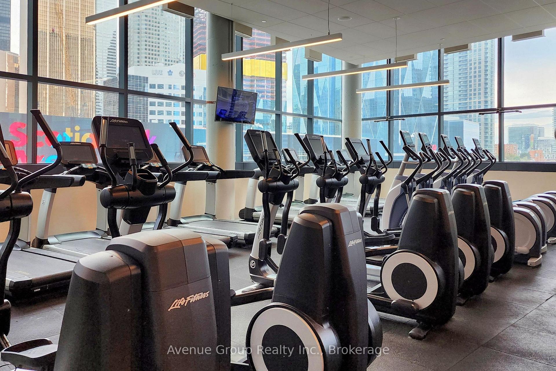 Photo 39 of Unit 1705, 100 Harbour Street, Toronto, Waterfront Communities — HOMEH