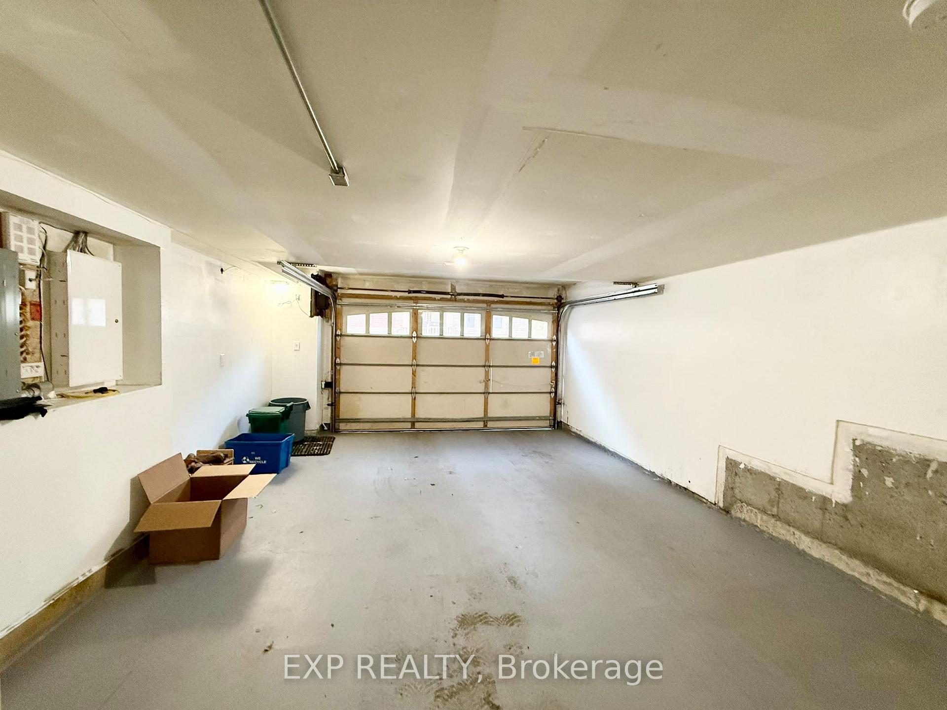 Photo 36 of Unit 58, 1331 Major Mackenzie Drive, Vaughan, Patterson — HOMEH