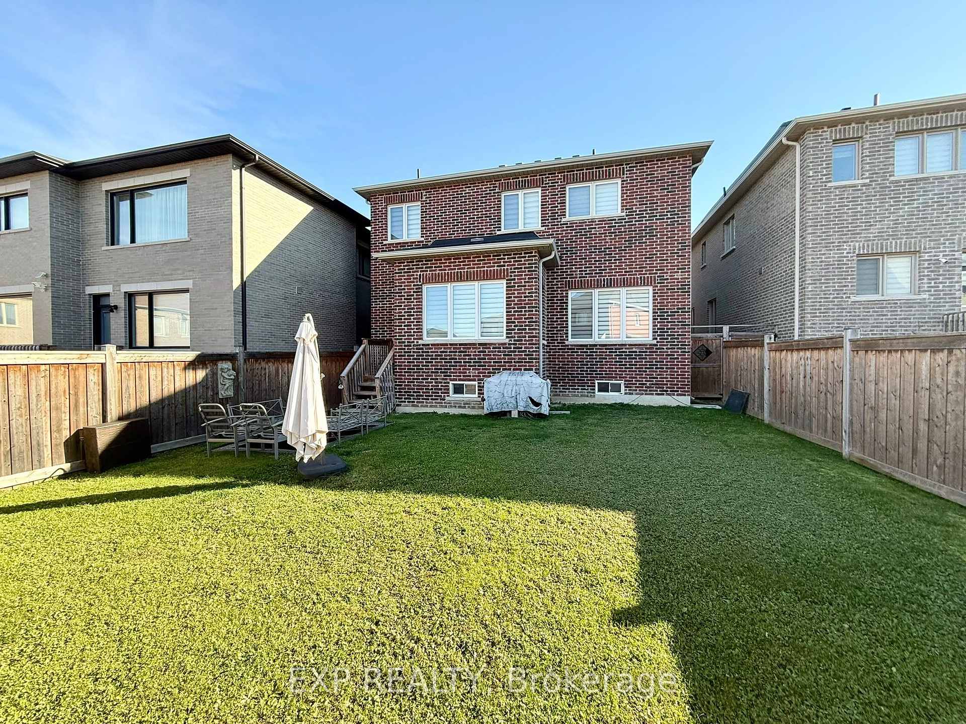 Photo 20 of 60 Starkweather Street, Aurora, Rural Aurora — HOMEH