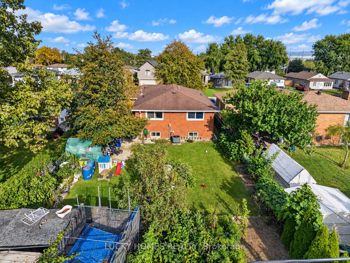 Photo 11 of 3061 Lloyd George Boulevard, Windsor, Fontainbleu — HOMEH