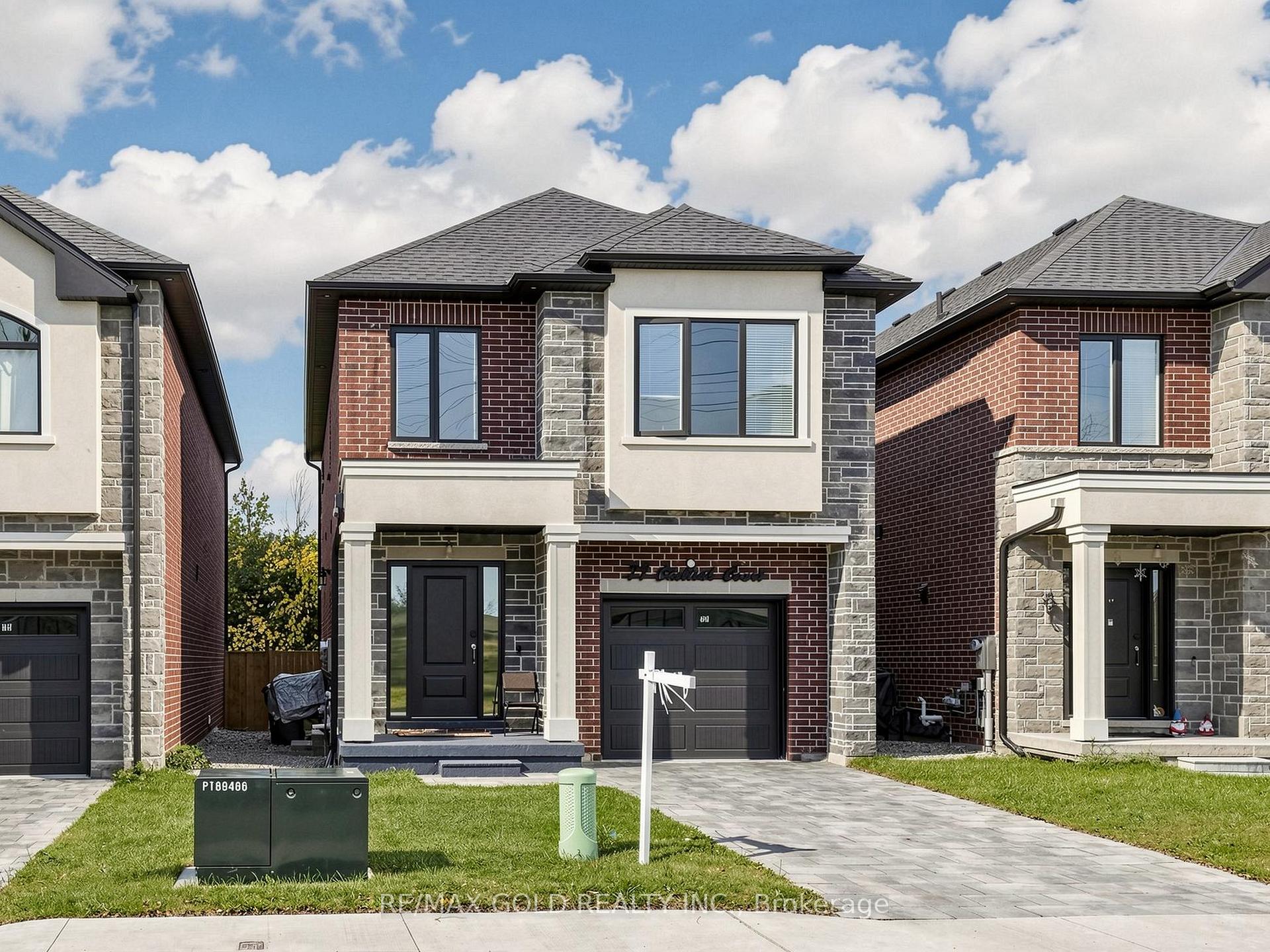 Photo 3 of 77 Chelliah Court, Scarborough, Rouge — HOMEH