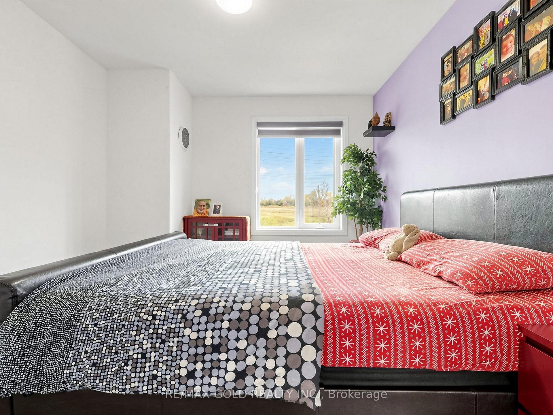 Photo 34 of 77 Chelliah Court, Scarborough, Rouge — HOMEH