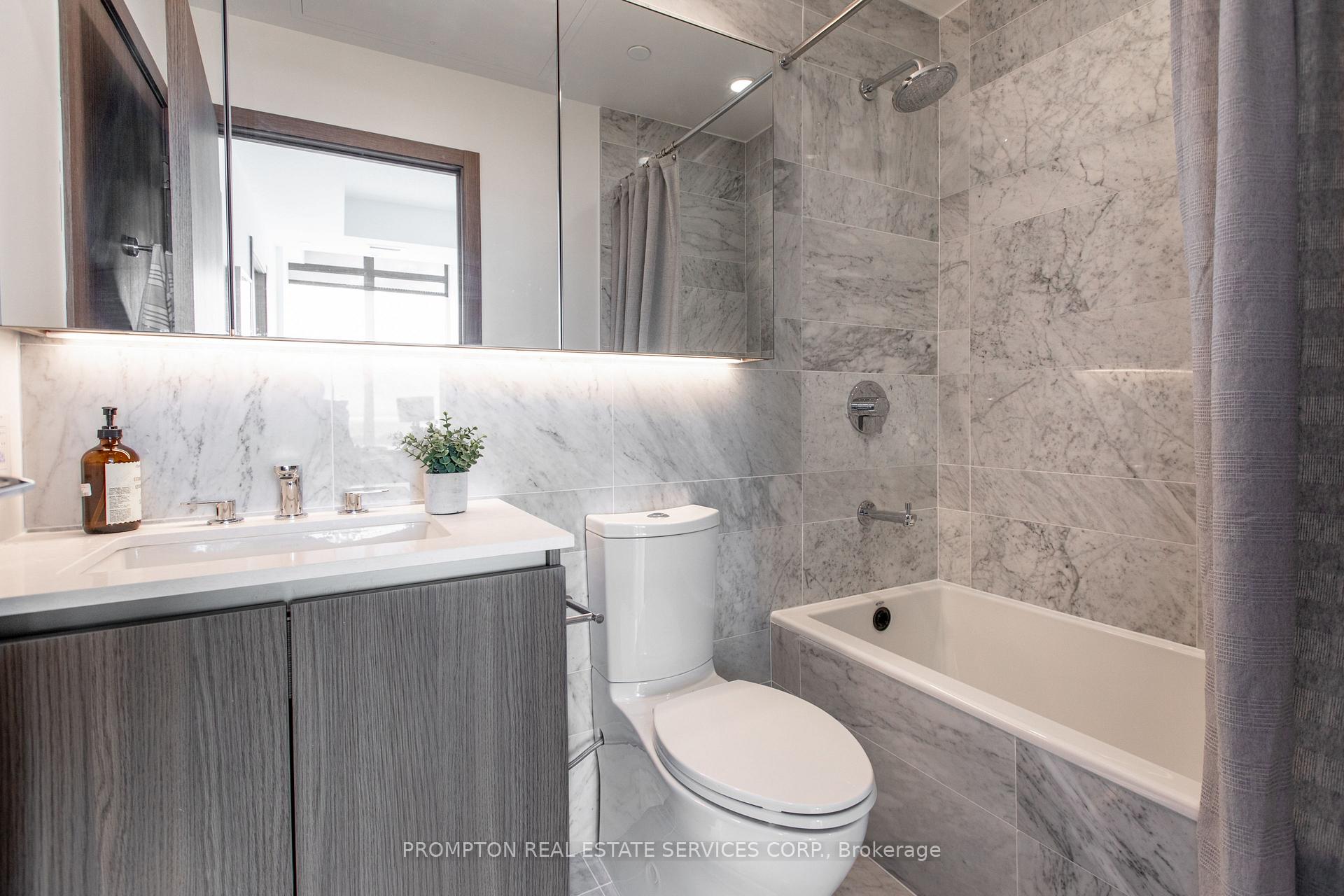 Photo 11 of Unit 2502, 17 Bathurst Street, Toronto, Waterfront Communities — HOMEH