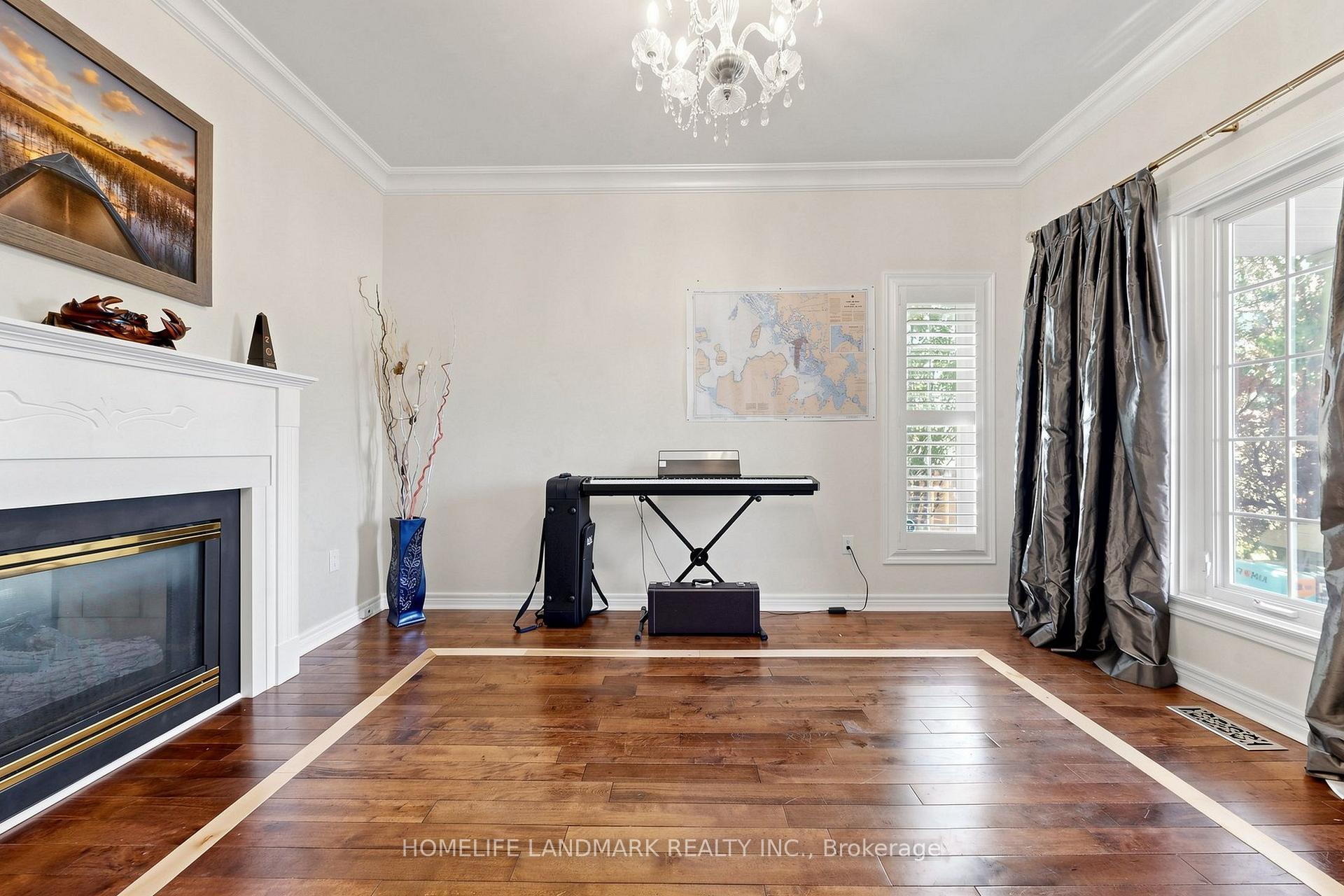 Photo 5 of 1 Trent Street, Aurora, Bayview Wellington — HOMEH