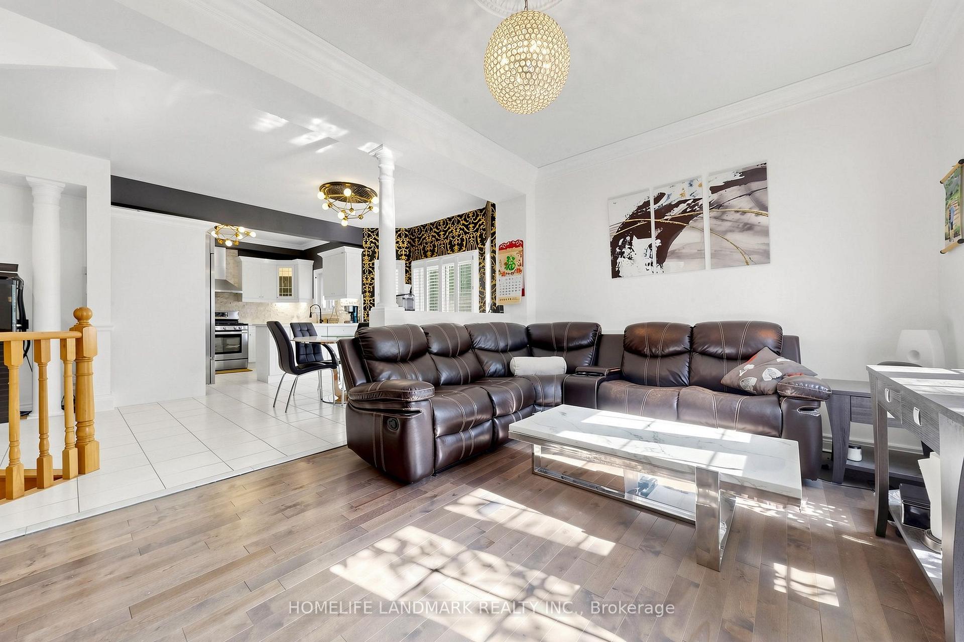 Photo 7 of 1 Trent Street, Aurora, Bayview Wellington — HOMEH