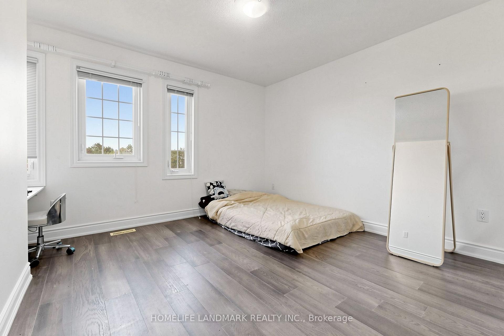 Photo 27 of 1 Trent Street, Aurora, Bayview Wellington — HOMEH