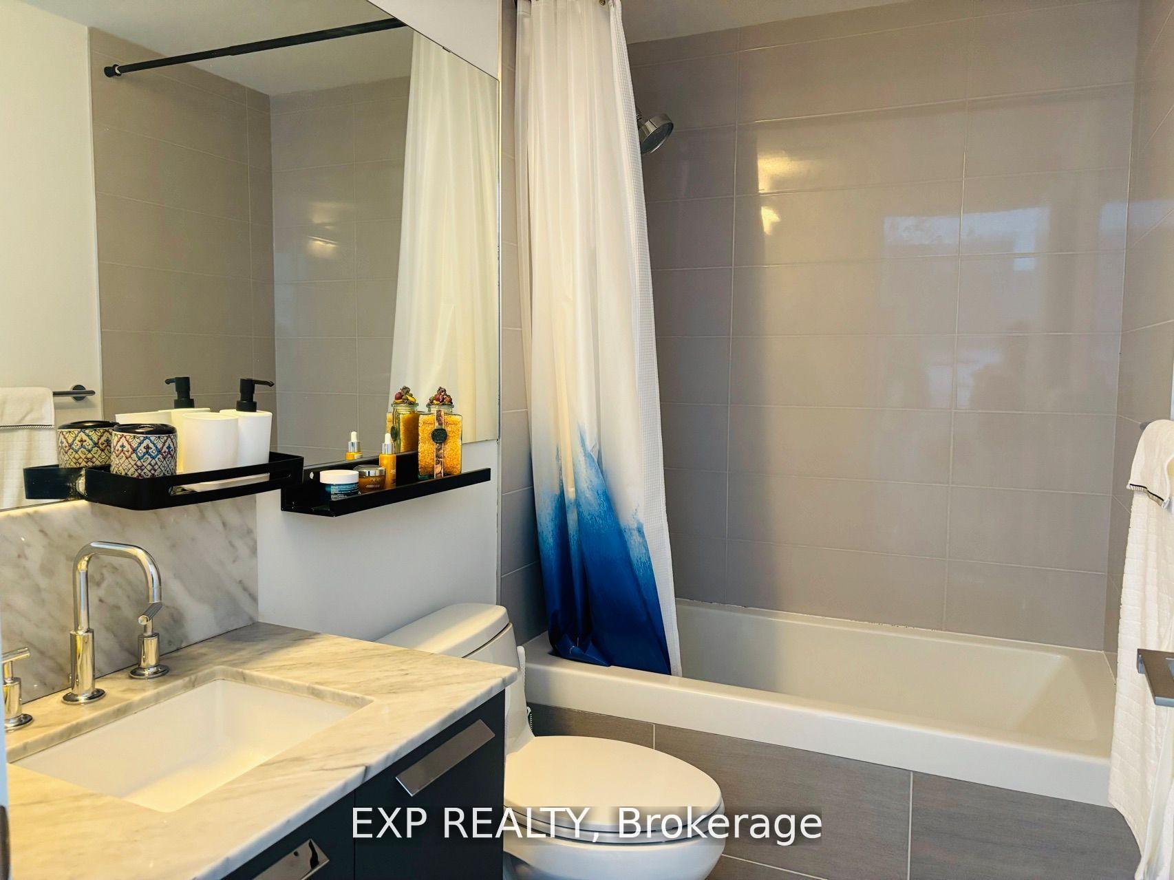 Photo 13 of Unit 4410, 50 Charles Street, Toronto, Church-Yonge Corridor — HOMEH