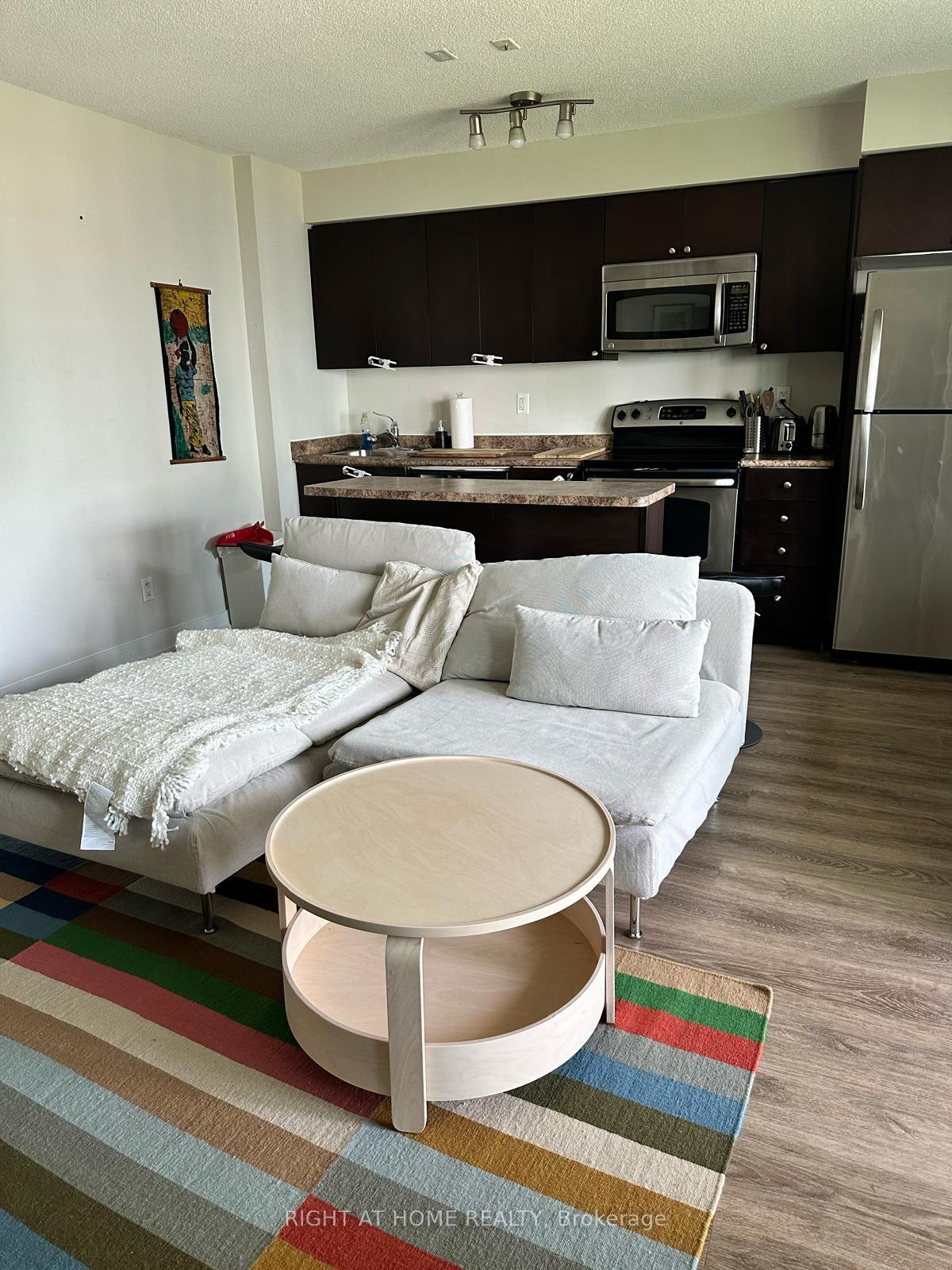 Photo 8 of Unit 155, 155 Legion Road N, Etobicoke, Mimico — HOMEH