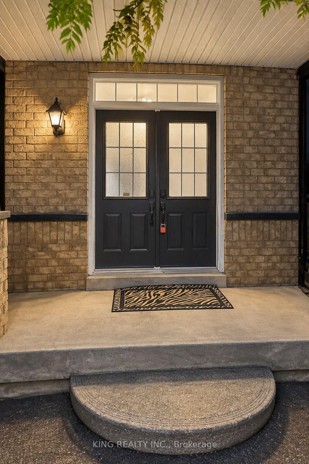 Photo 2 of 72 Baylawn Circle S, Brampton, Bram East — HOMEH
