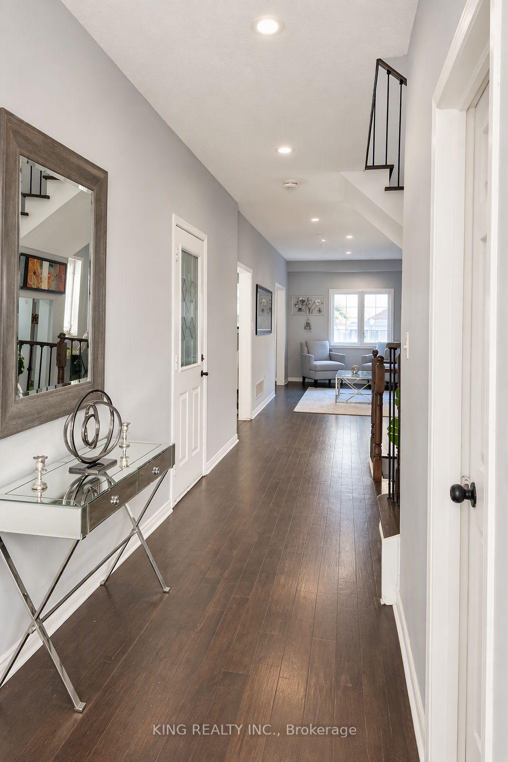 Photo 6 of 72 Baylawn Circle S, Brampton, Bram East — HOMEH